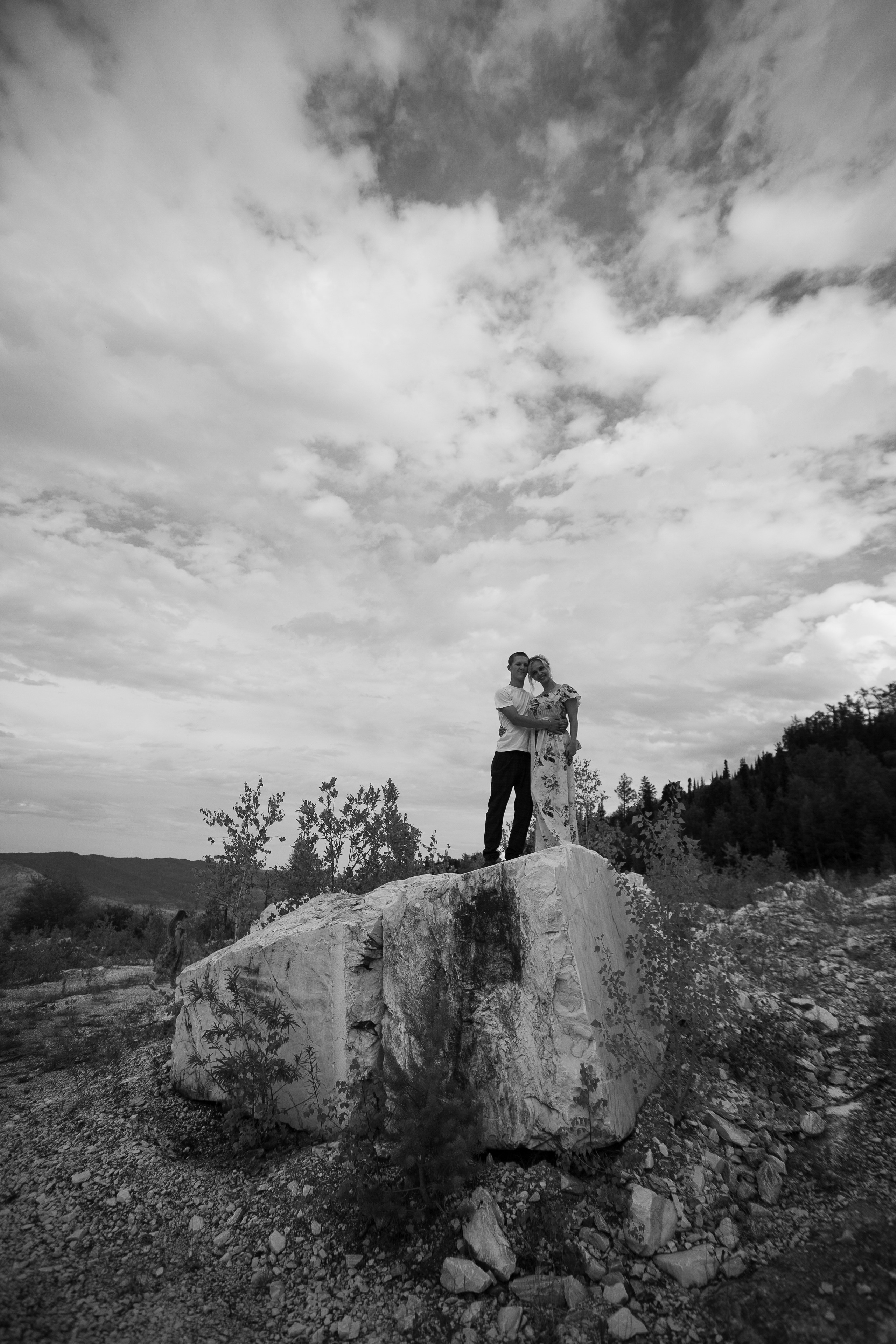 Свадебная фотосессия в Саяногорске. Портреты с душой: Иван Зиновьев -Фотограф в Саяногорске