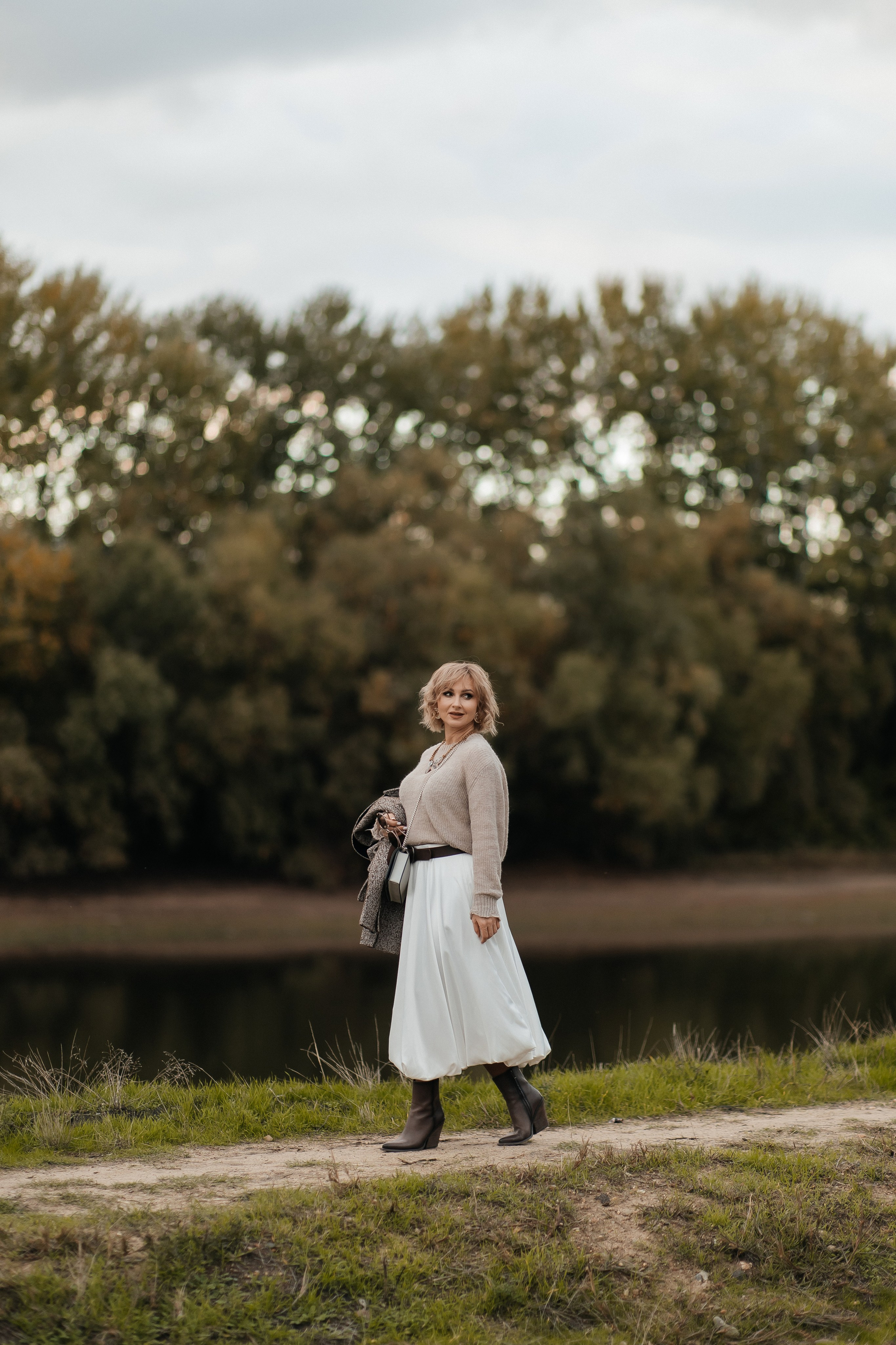 Маша и осень