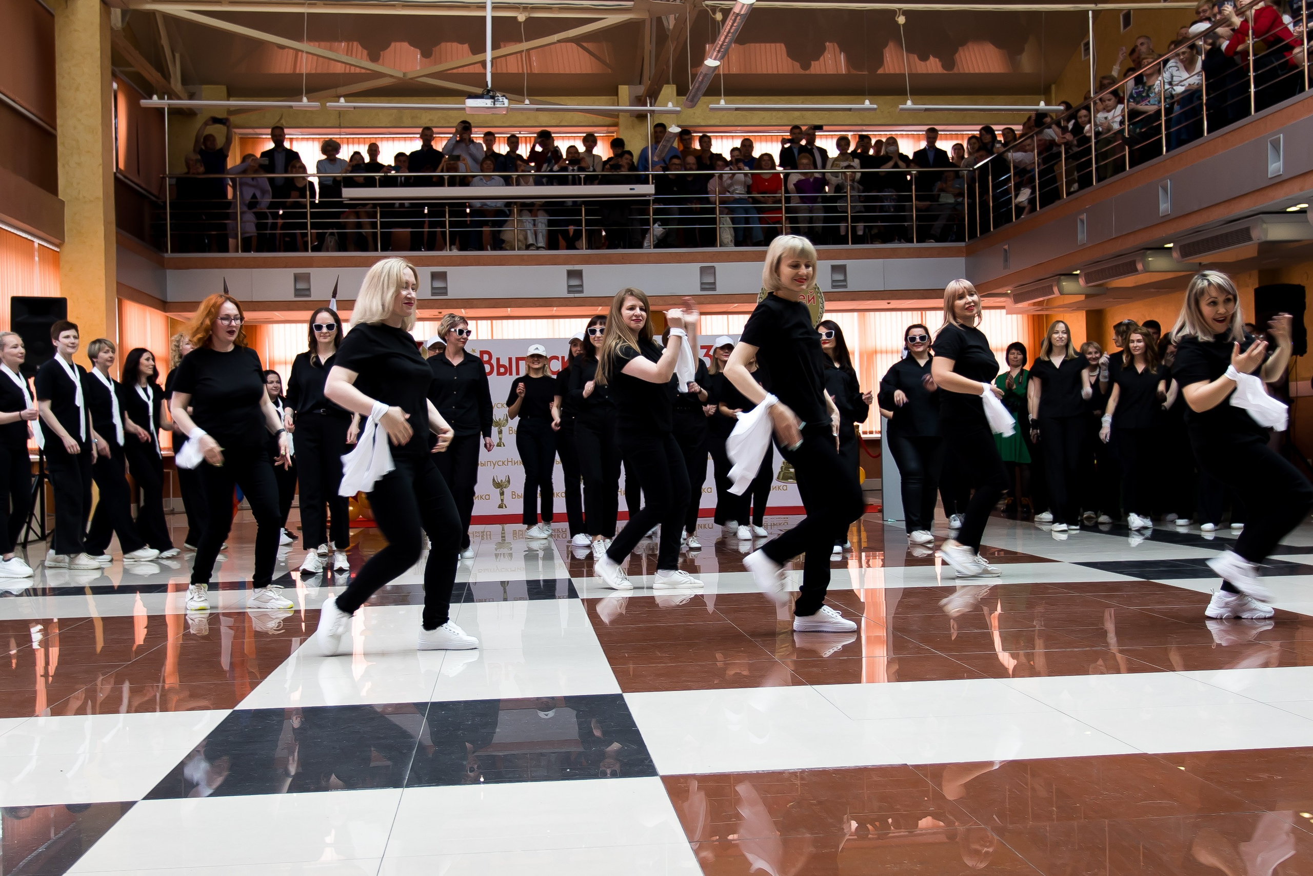 Последний звонок. Фотограф в Иркутске