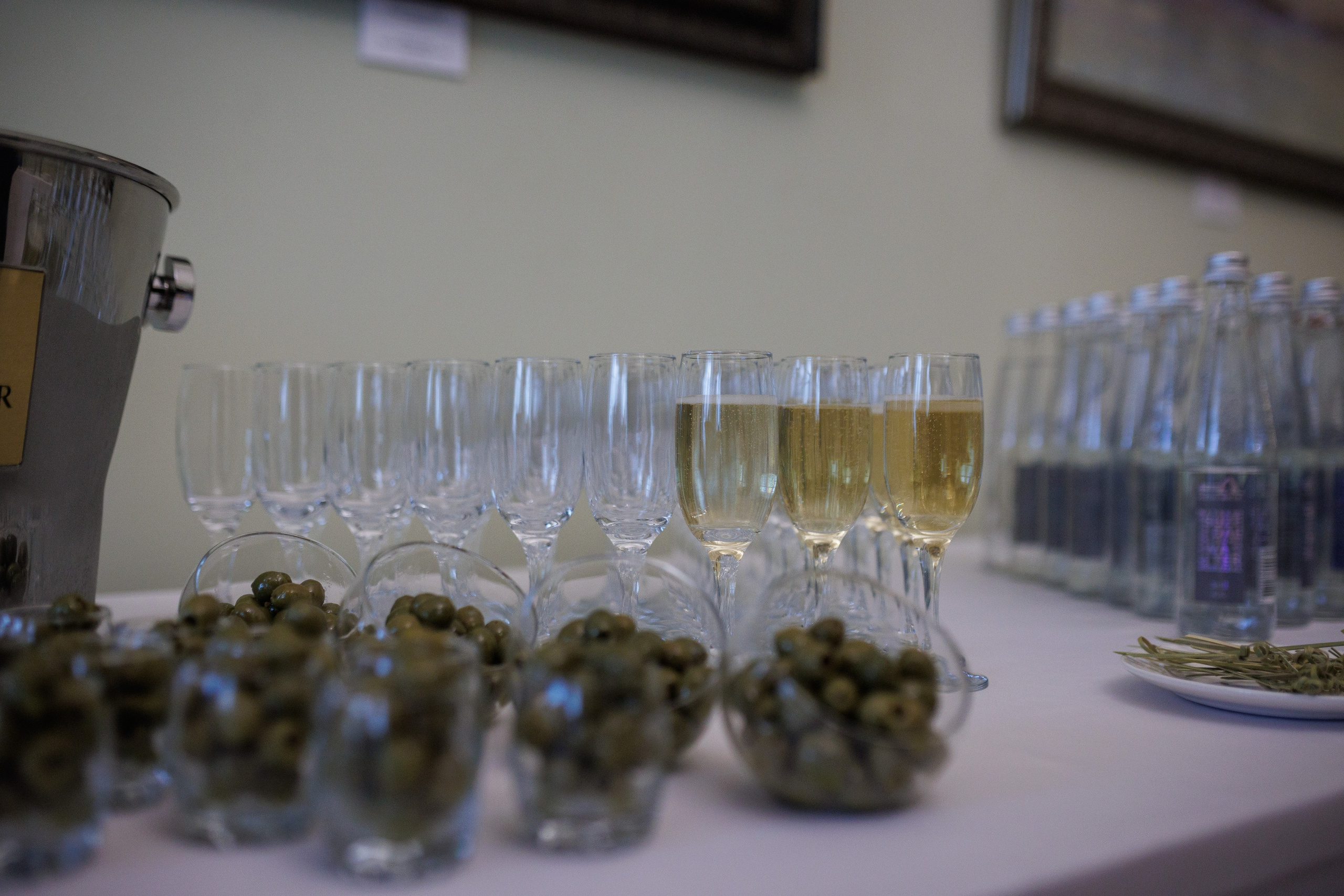 Открытие экспозиции «Путевые заметки. Привал». Фотограф городских и семейных событий Артем Карпухин