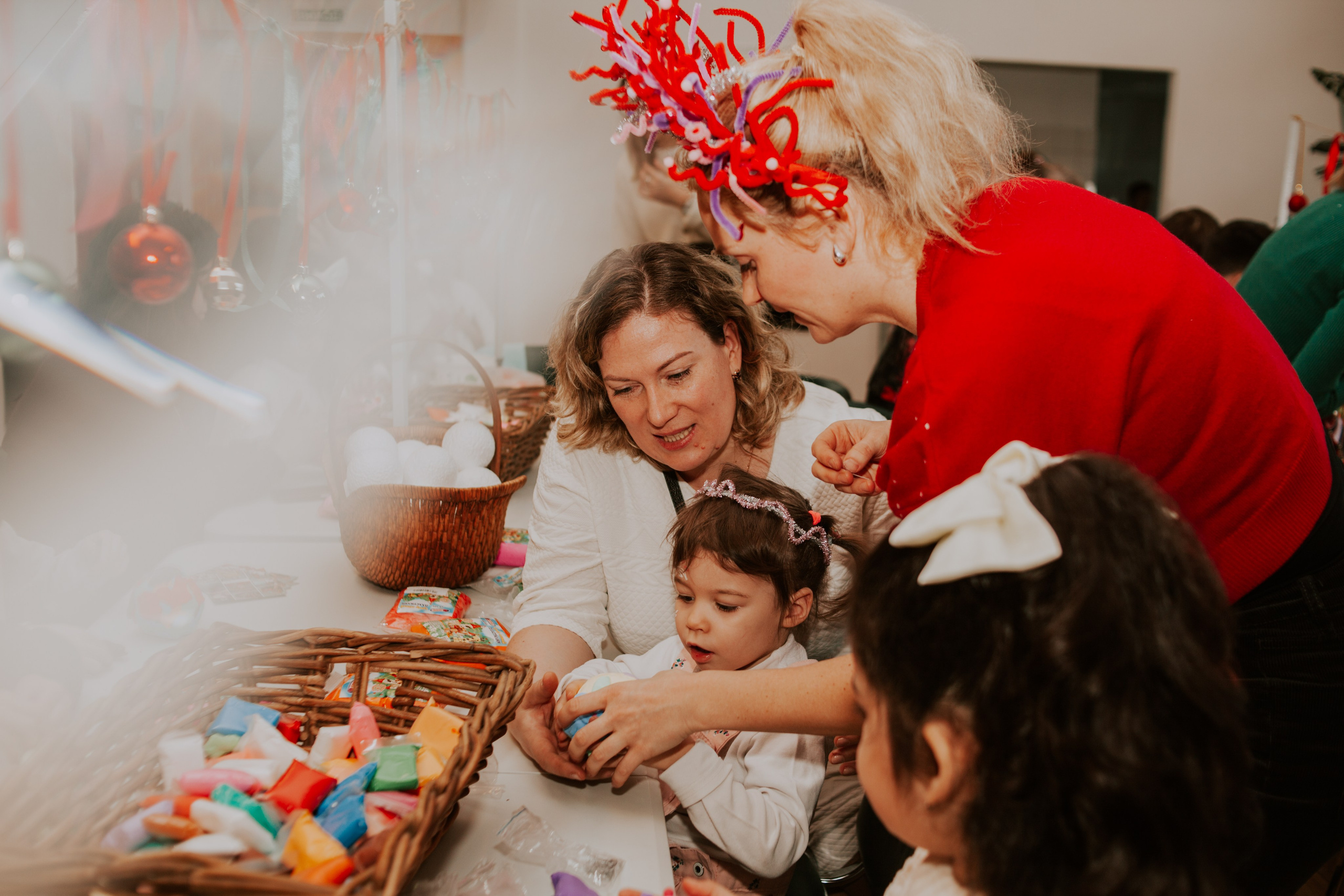 Мастер-класс от Мастерской Наташи Ой на фестивале для детей с ОВЗ «Шире круг». Семейный фотограф во Всеволожске и Санкт-Петербурге Юлия Капустина