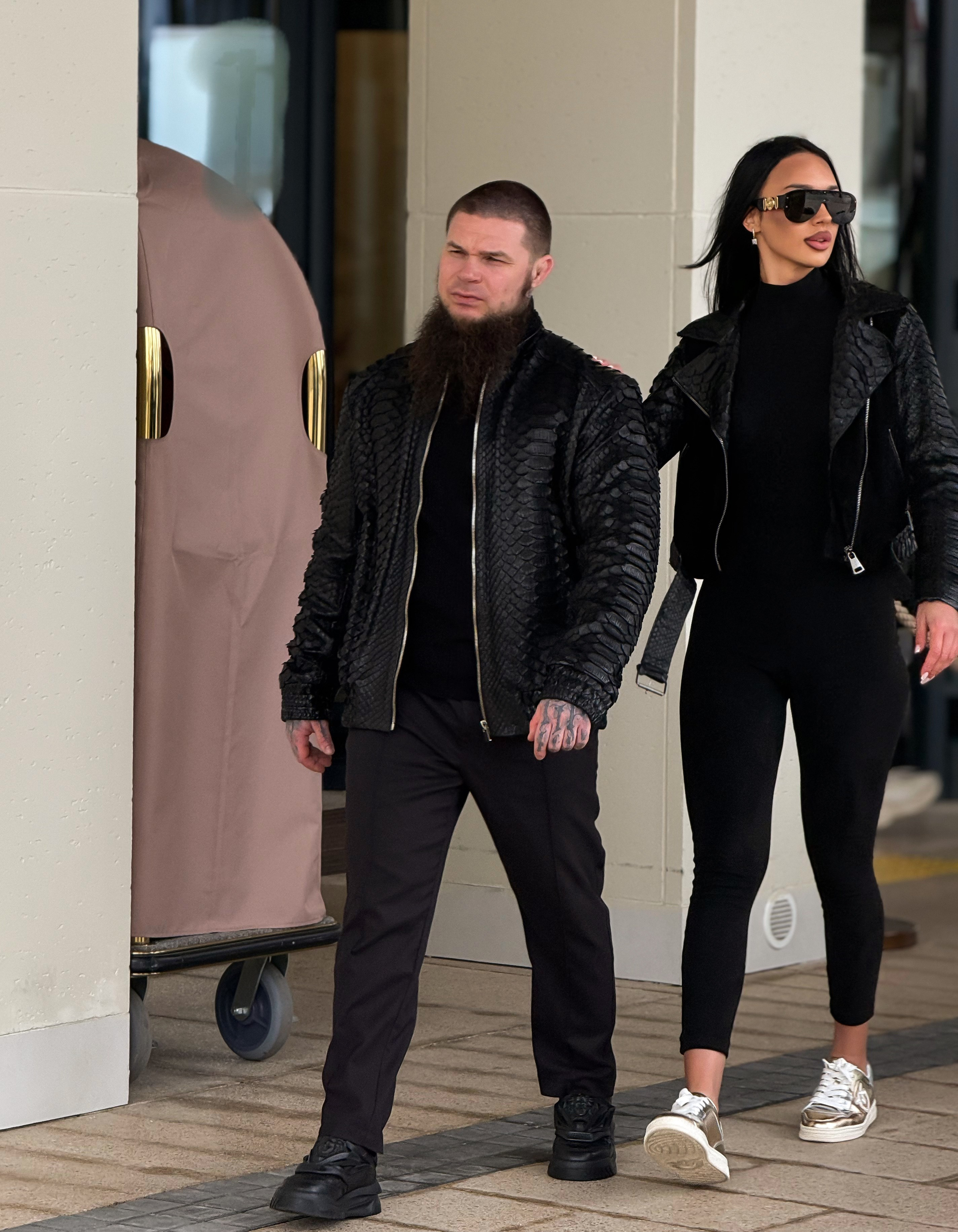 Love story и семейные фотосессии. Мобильный фотограф в городе Сочи Сусанна Оганян