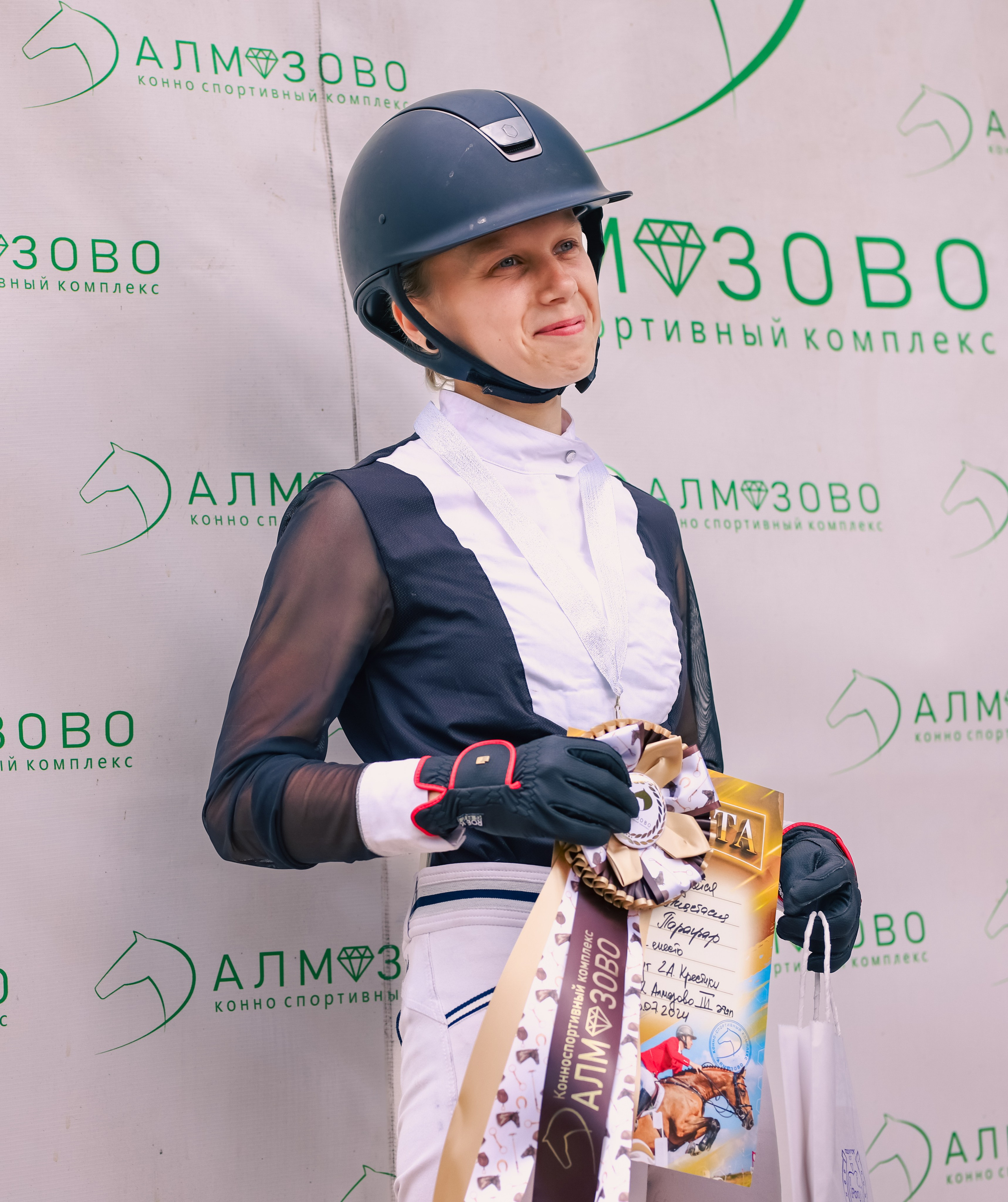 Соревнования по конному спорту. Фотограф репортажей и стритфотосессий в Москве Людмила Смирнова