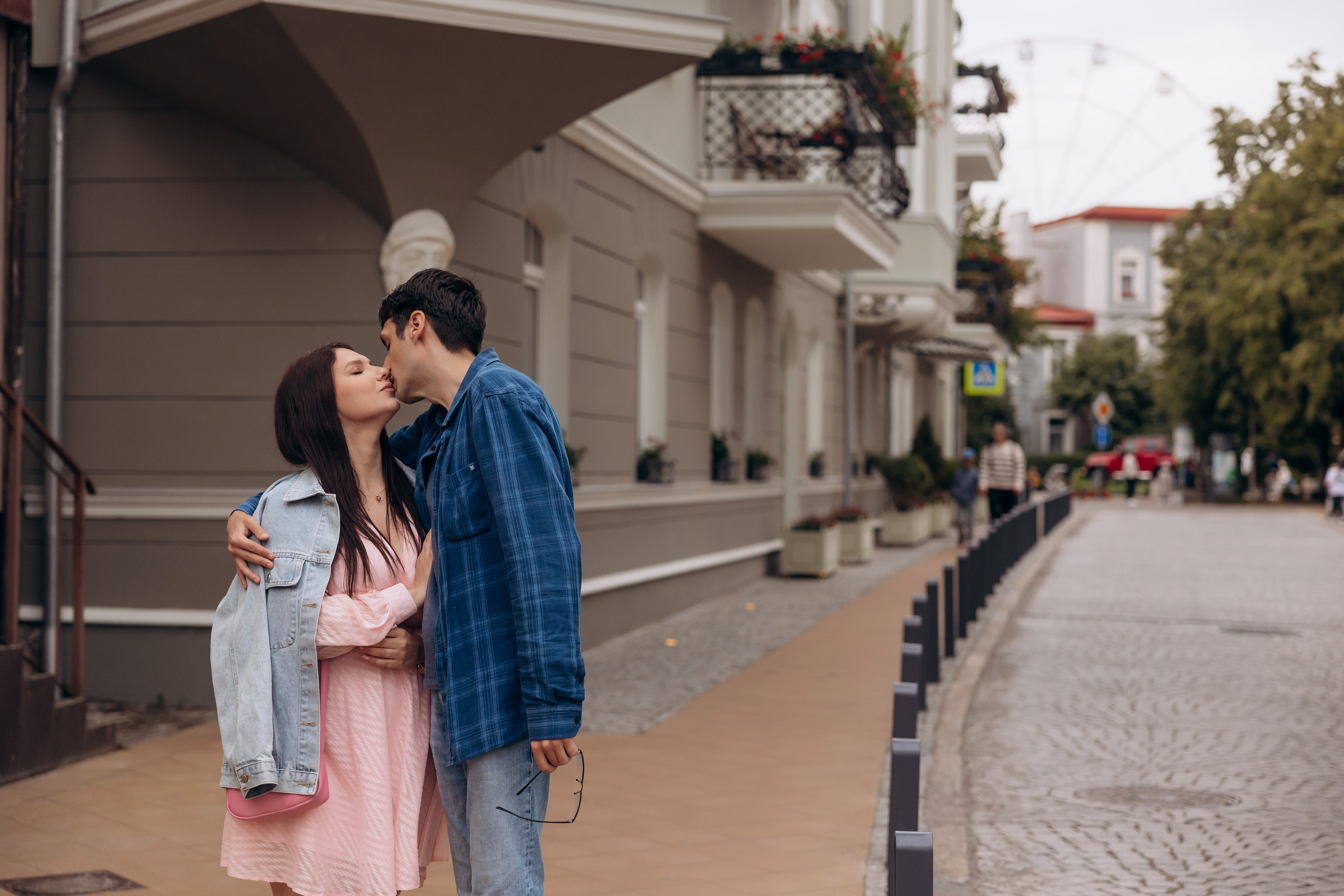 Городская прогулка Зеленоградск. Фотограф в Калининграде свадебная фотография, репортажная, фотосессии