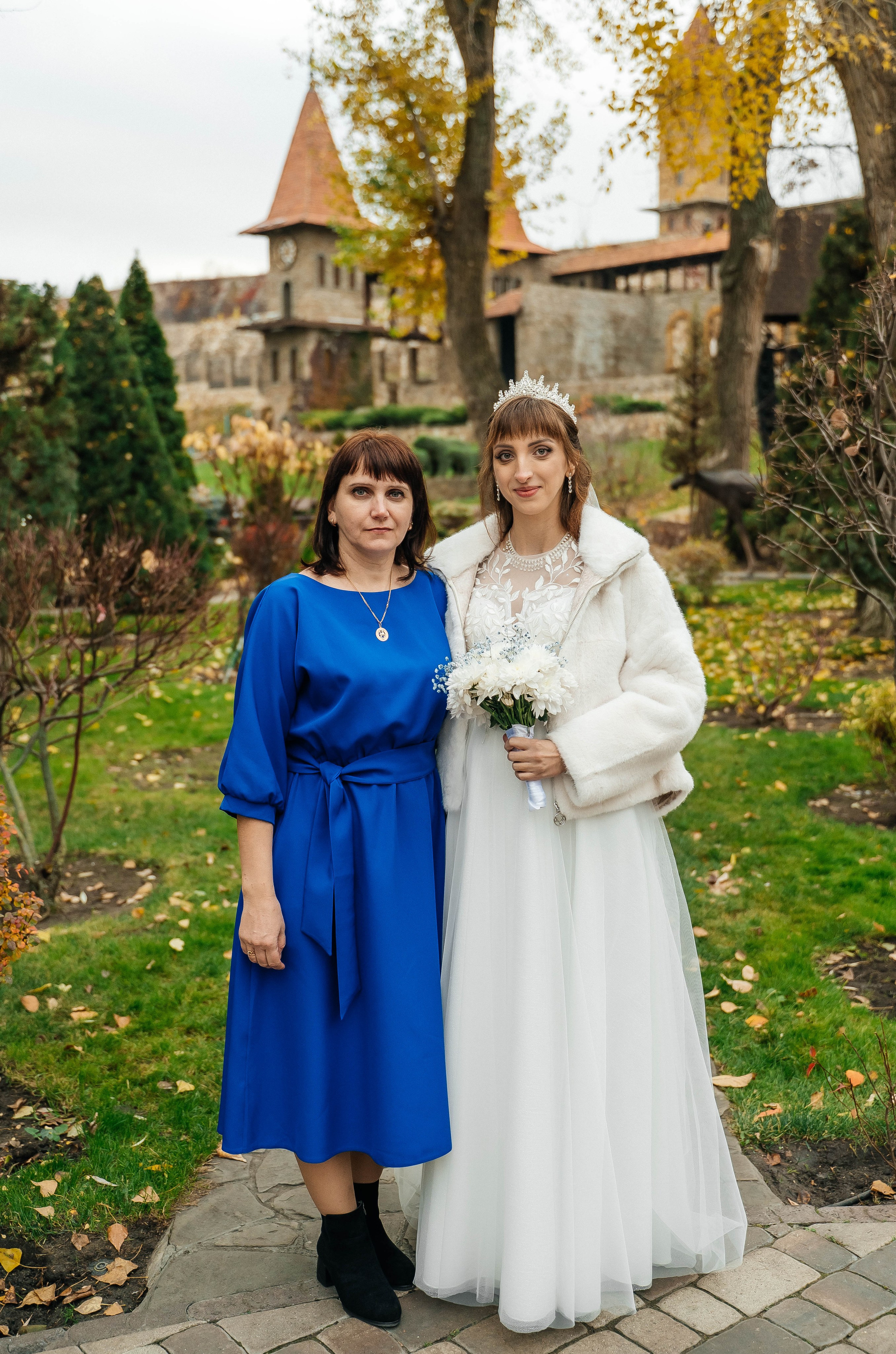 Ирина и Евгений, 08.11.25. Фотограф Виктория Казановская в Каменске-Шахтинском