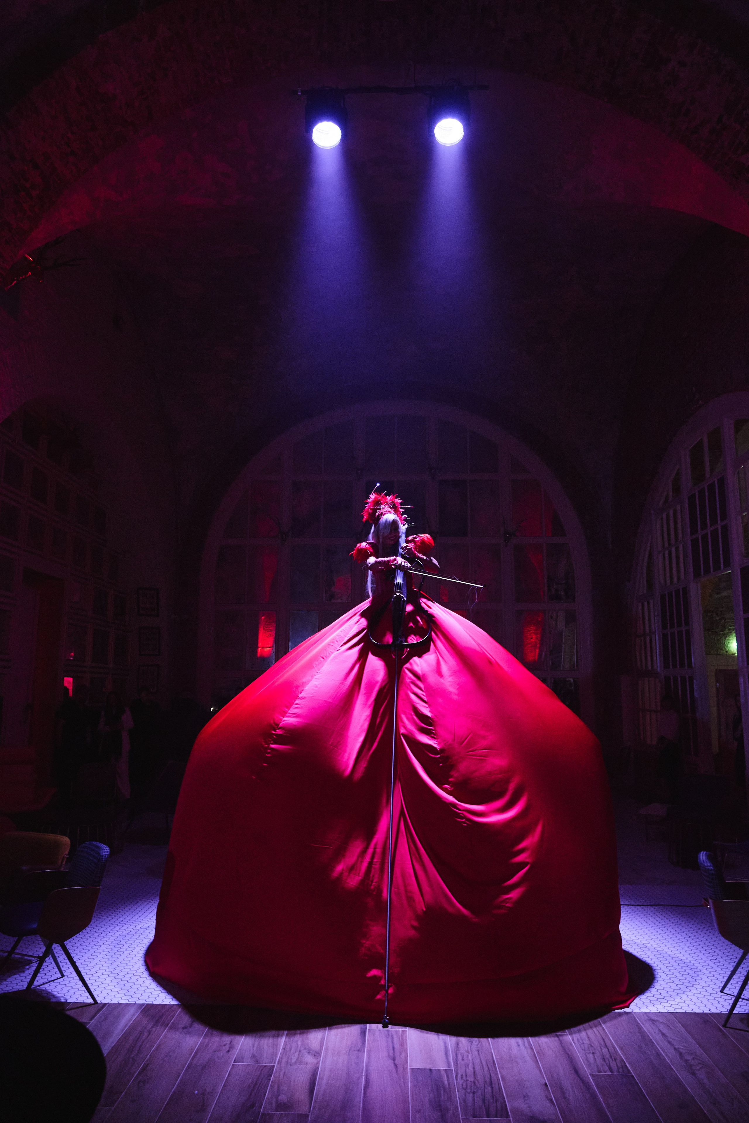 Альфа-Банк: Собрание Искусств в Санкт-Петербурге. КонТайм: профессиональная съемка для организаций