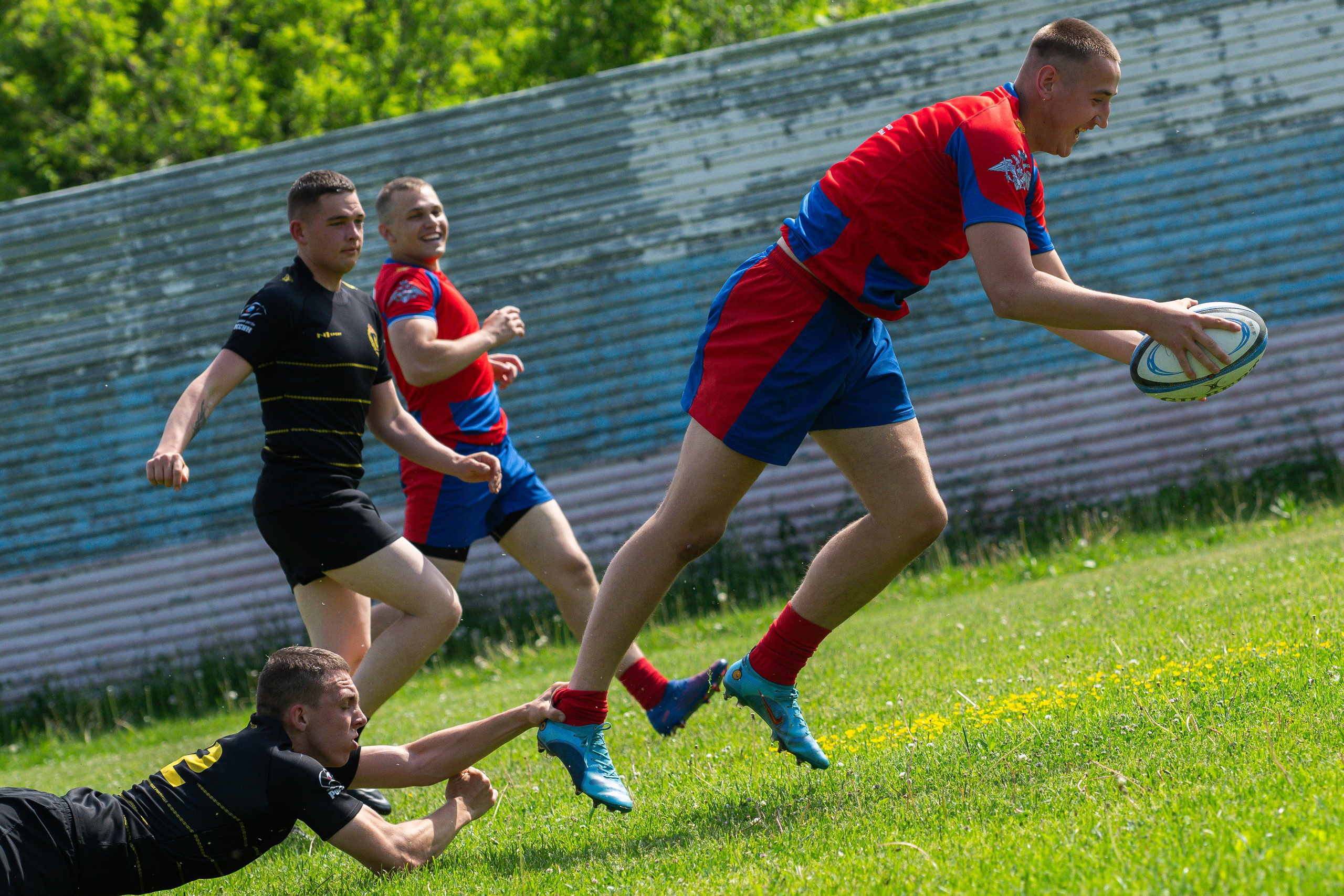 RUGBY. Lisa_krassna