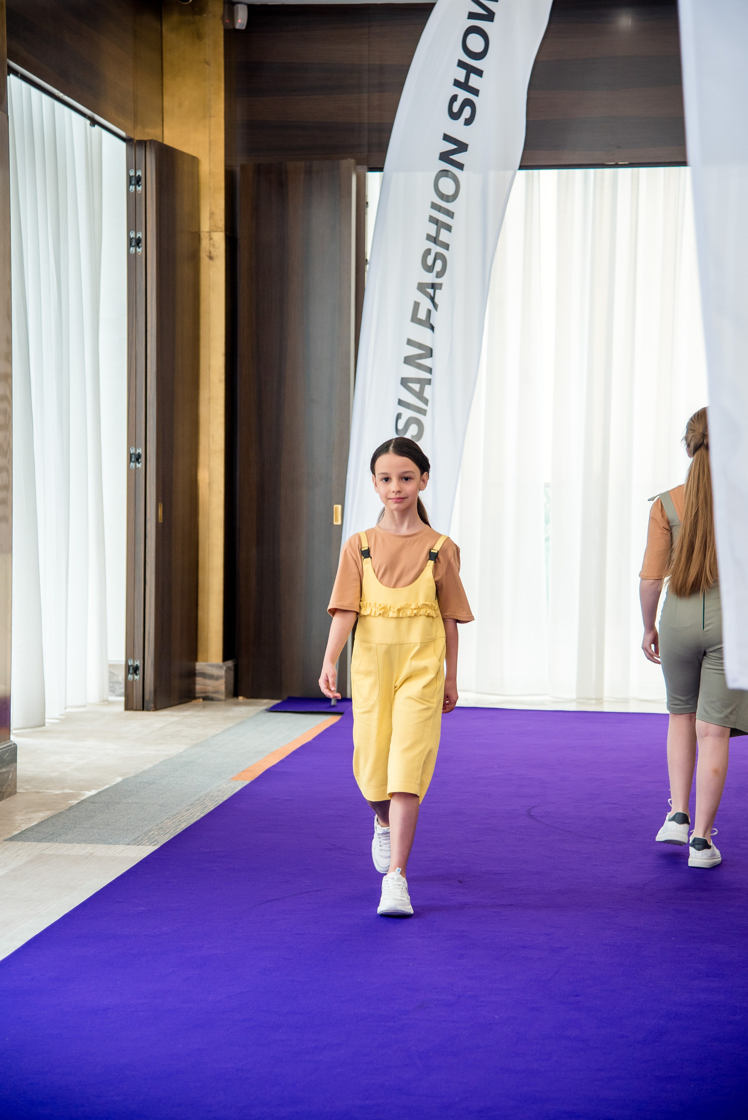 Репортаж_Russion Fashion Show_Сочи (цветокор). Детский и семейный фотограф Краснодар / Сочи Сергеева Олеся