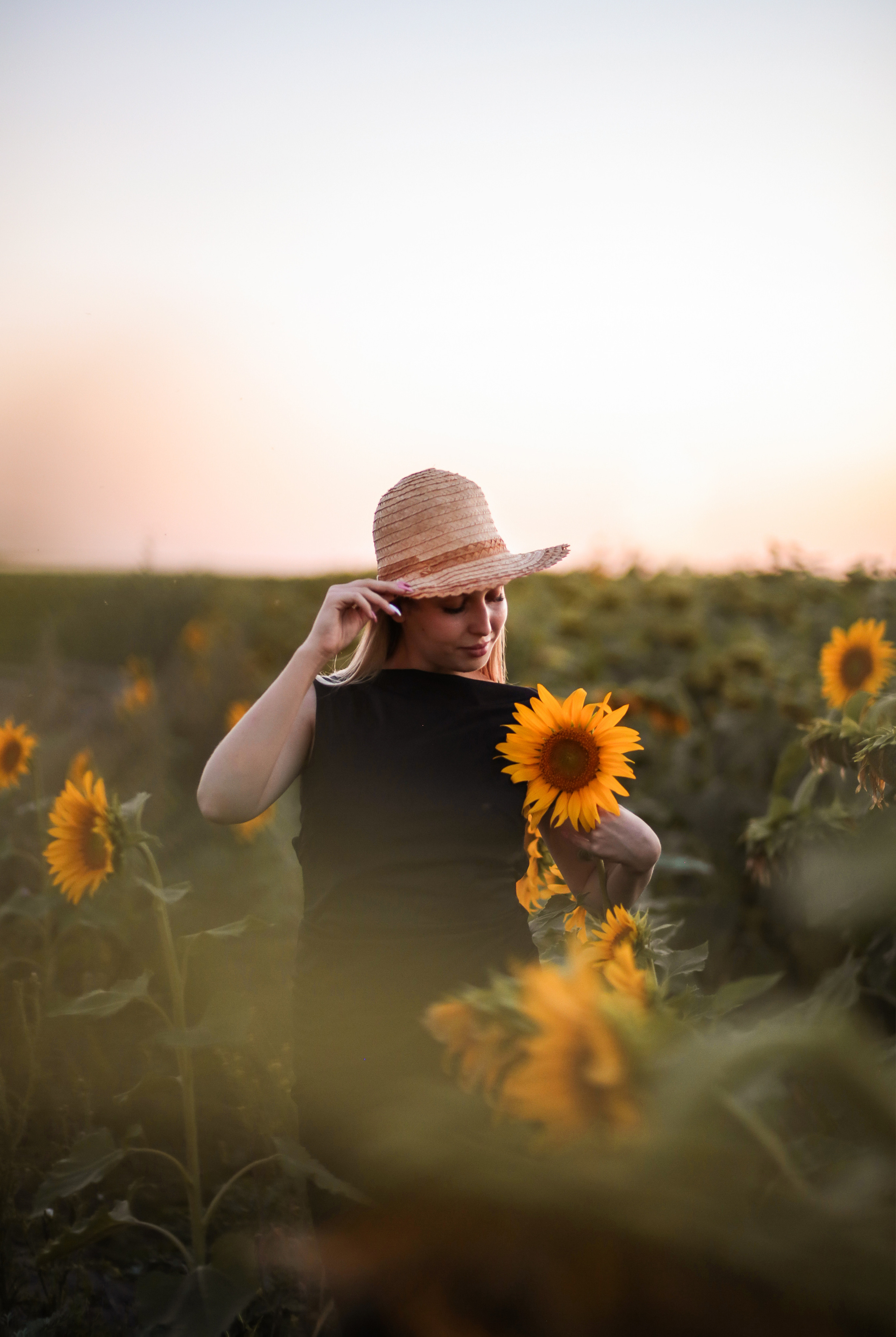 Золотые подсолнухи. Семейный фотограф в городе Саратове — Анна