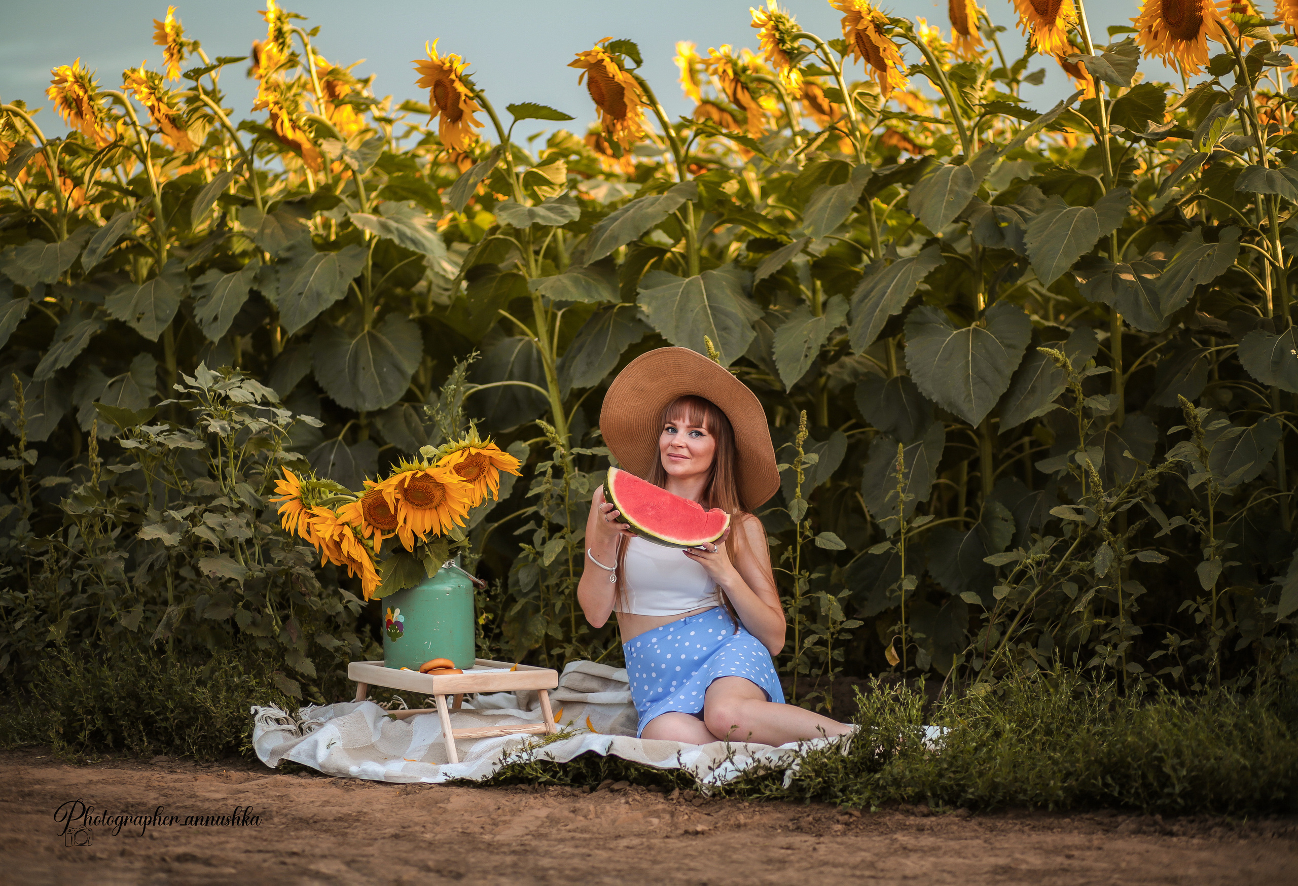Золотые подсолнухи. Семейный фотограф в городе Саратове — Анна