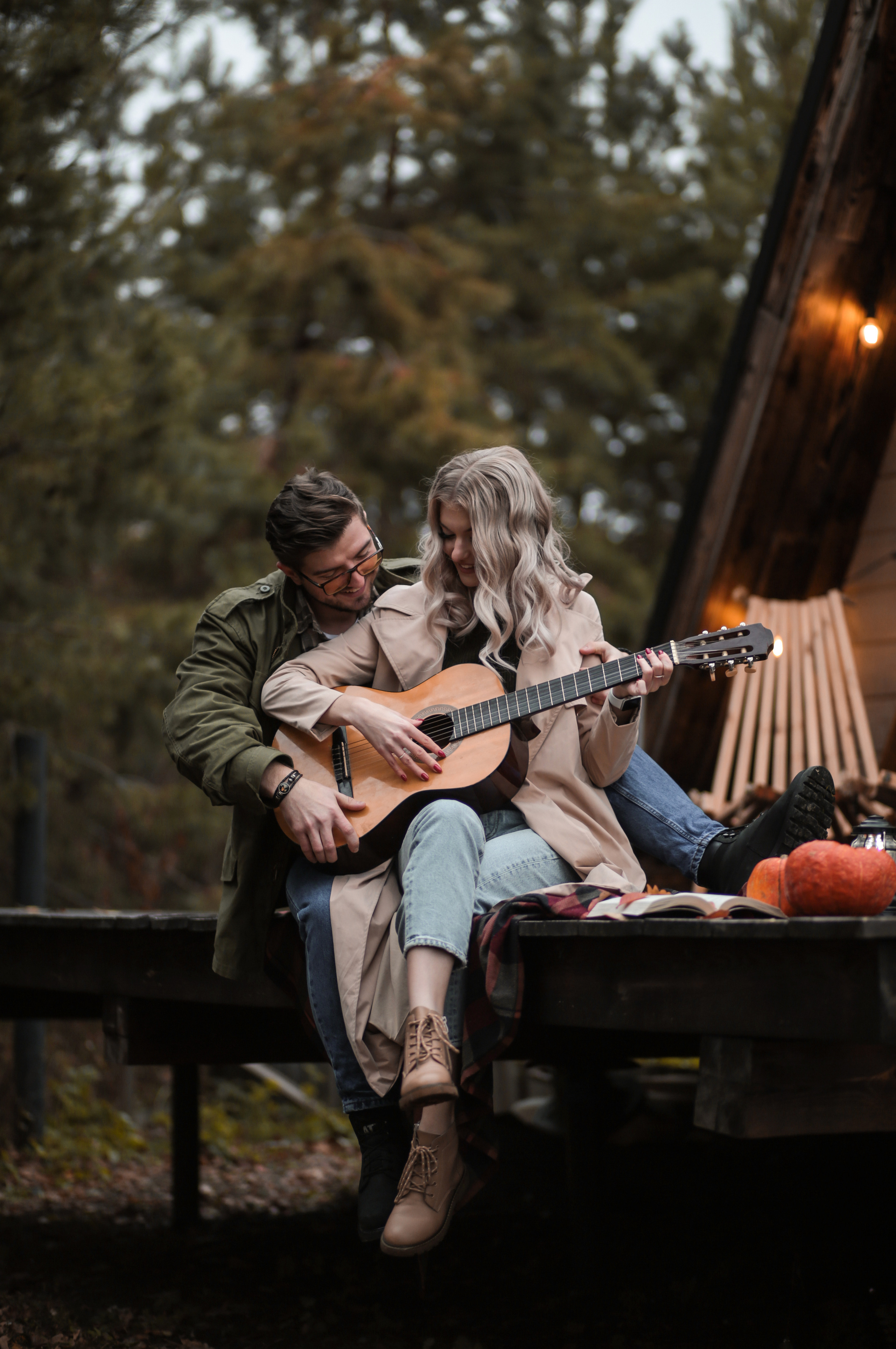 Осенний вечер. Семейный фотограф в городе Саратове — Анна