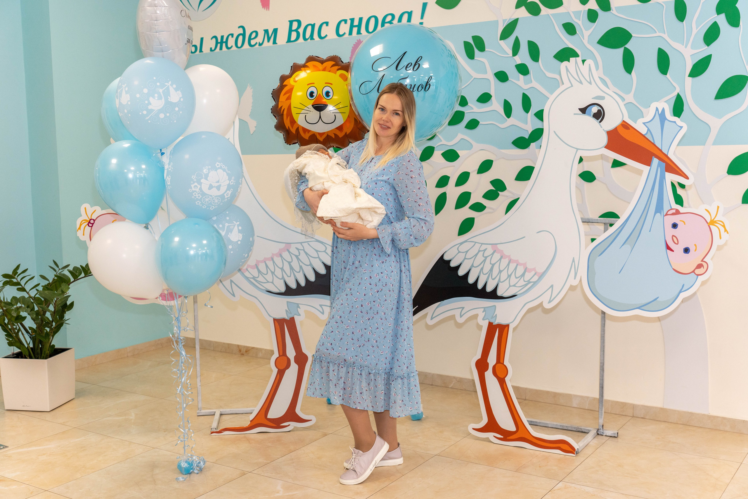 Выписка из роддома. Фотограф на Крещение и Венчание в Туле, детский и семейный фотограф