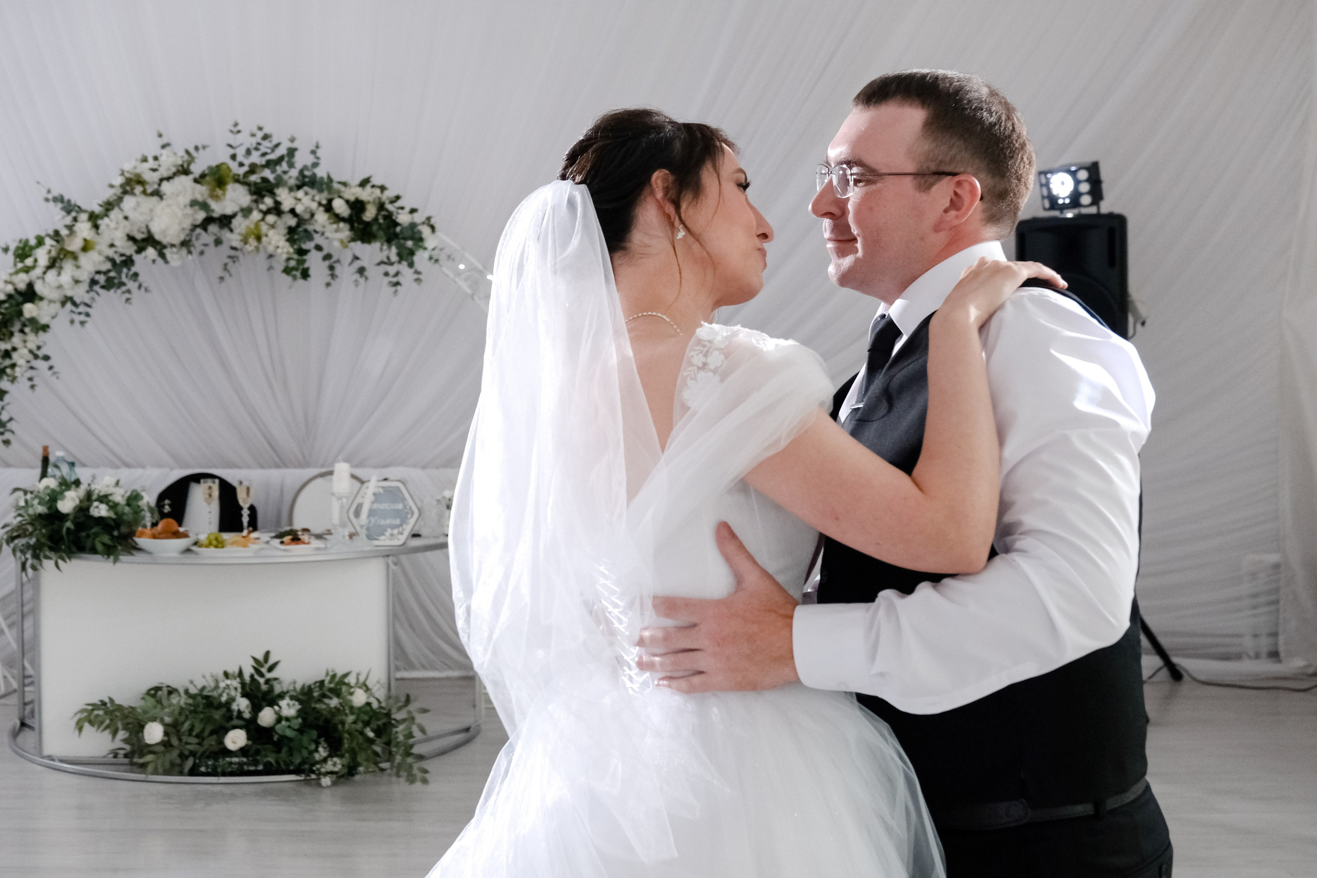 Свадьба Вячеслава и Ульяны. Свадебный фотограф в Челябинске Сырчикова Наталья