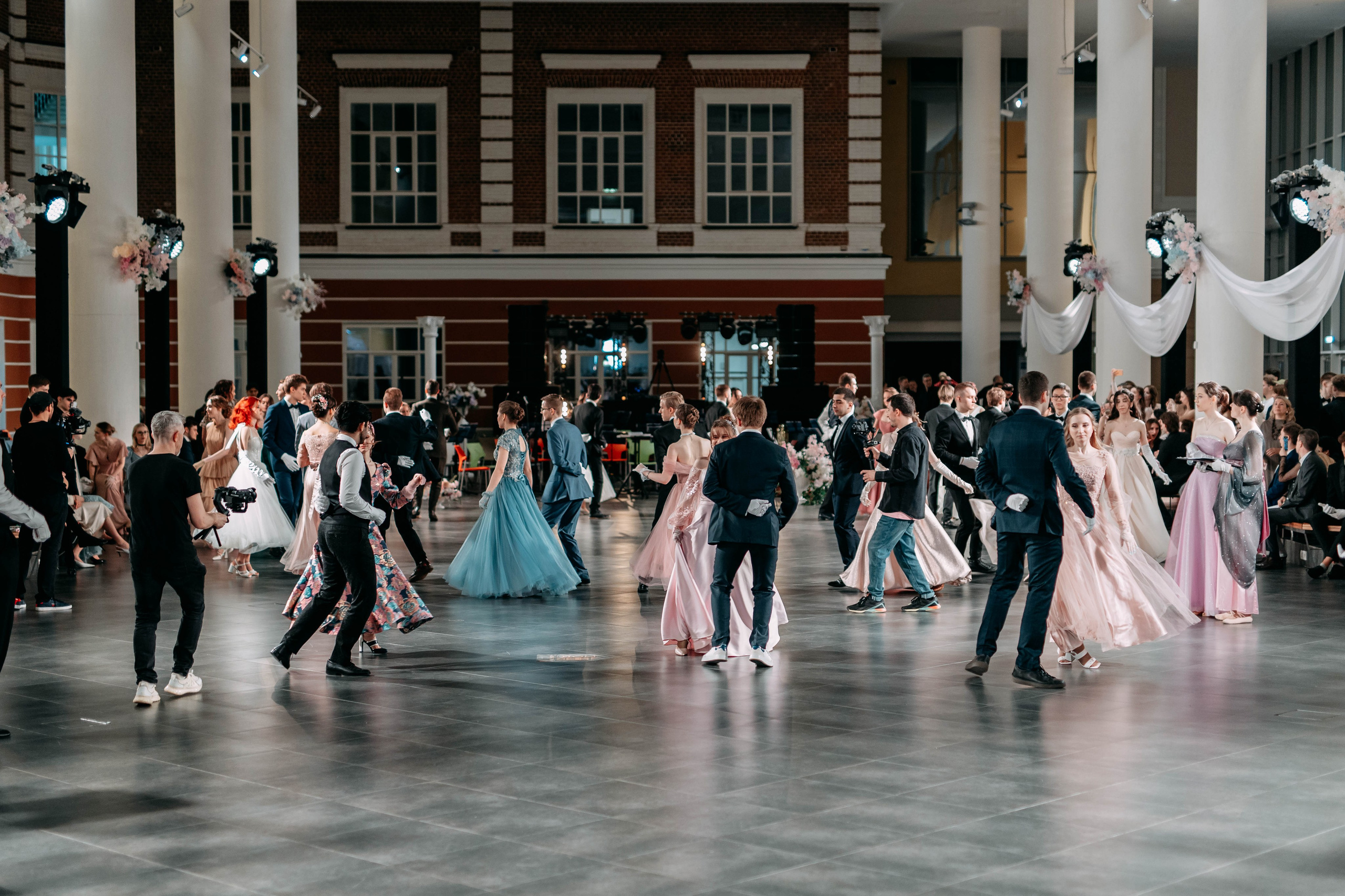 Бал студентов ВШЭ. Фото и видео съемка. Андрей Ионов