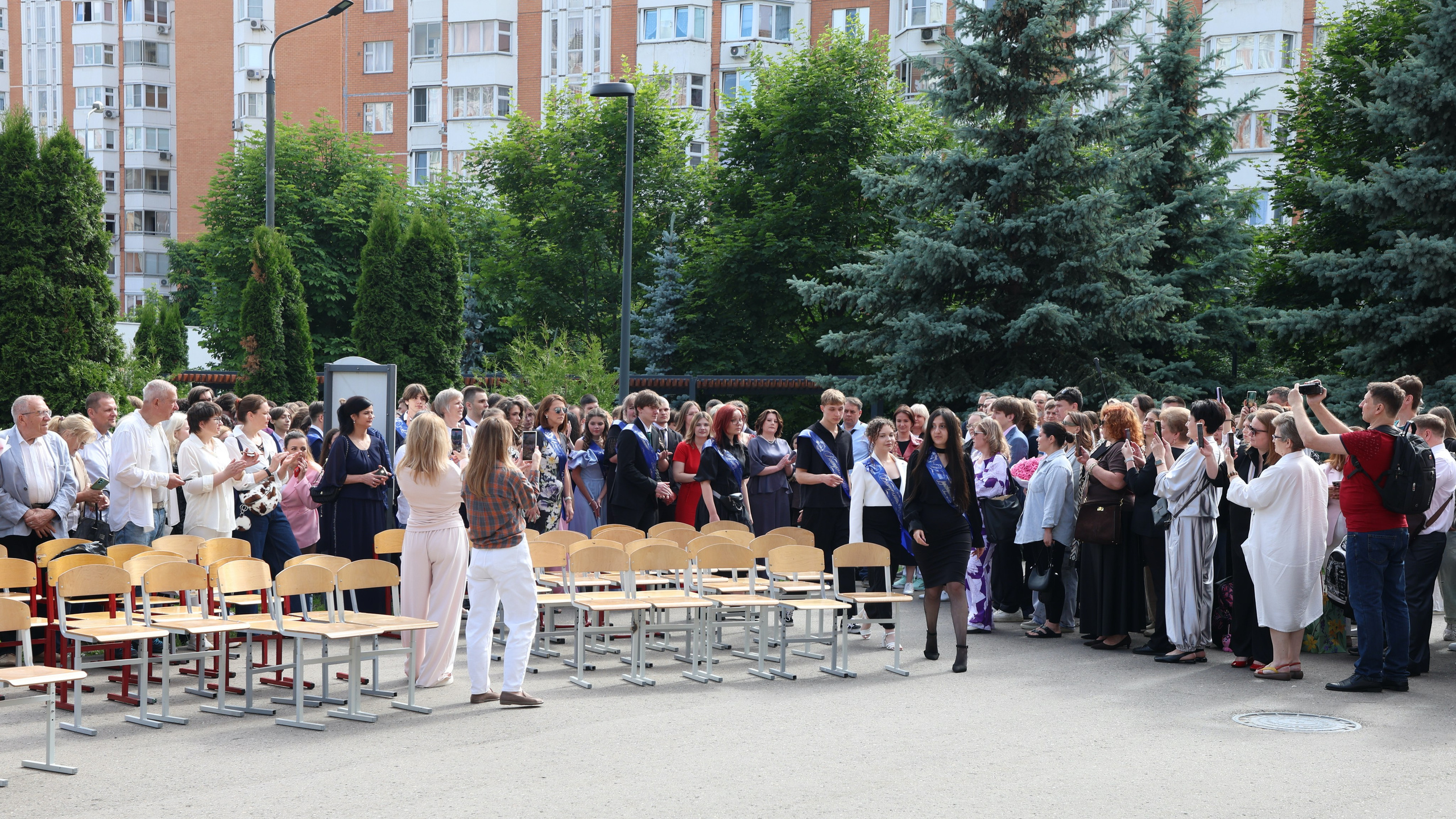 26/06/26. Школьные выпускные альбомы в Москве Марина Николаева