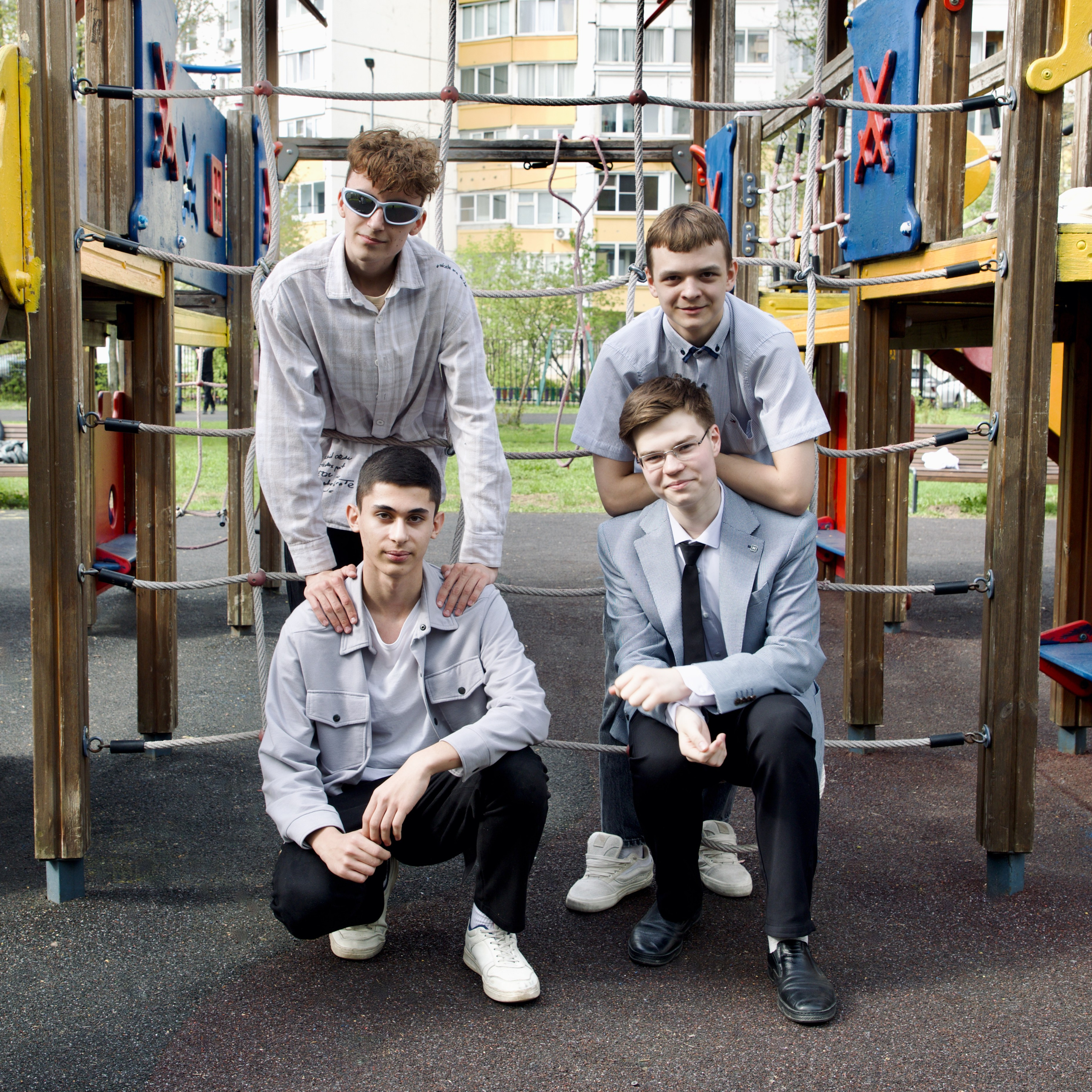 Групповые фото 9 и 11 класс