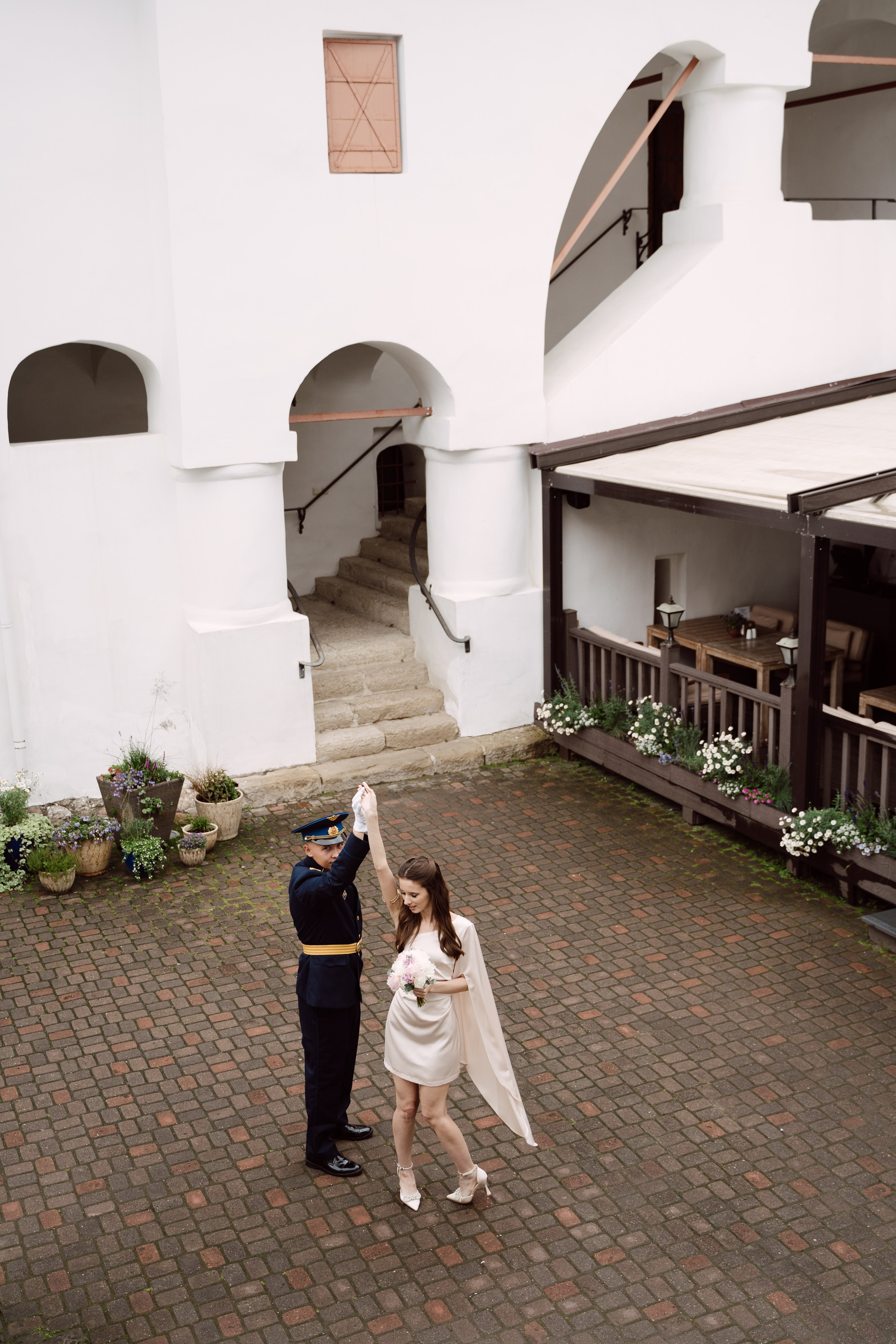 Свадебная фотосъемка в Пскове. Свадебный и семейный фотограф в Пскове и Острове Света Суворова