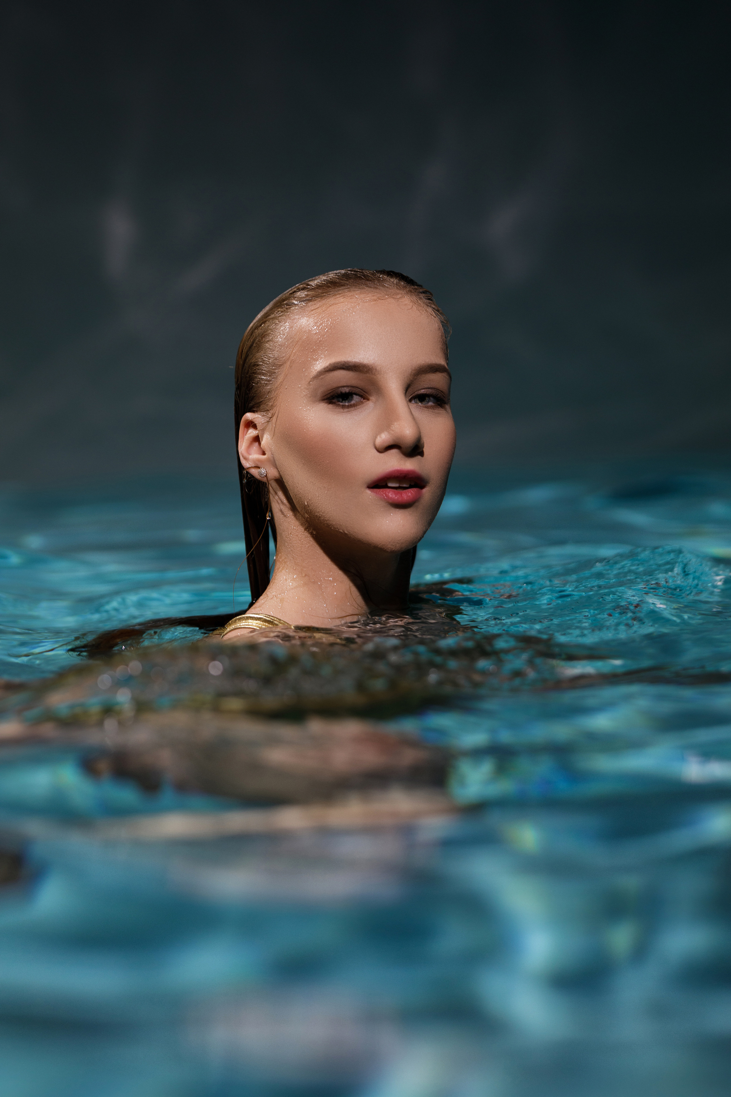 Подводная фотосессия для Николь. Художественная гимнастика. Москва. Спортивный и детский фотограф в Москве, Калининграде