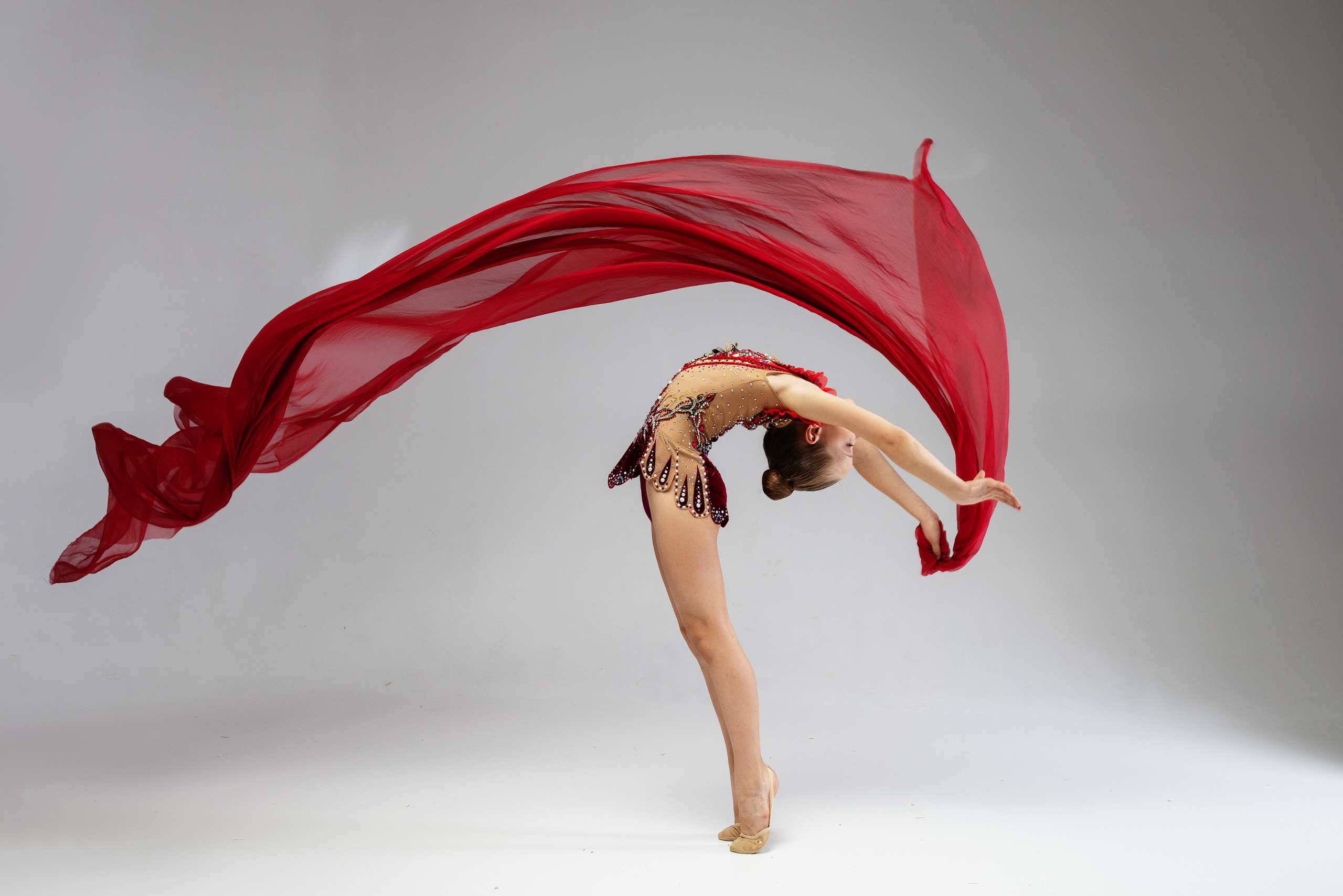 Групповая спортивная фотосессия для Школы Гимнастики Малыгиной. Спортивный и детский фотограф в Москве, Калининграде