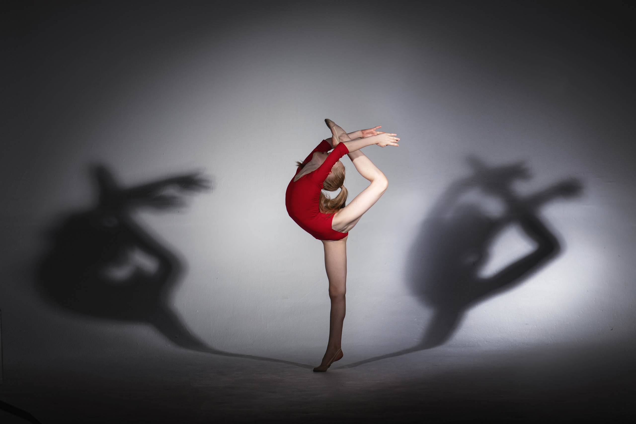 Съемка для спортивной школы художественной гимнастики Prima. Спортивный и детский фотограф в Москве, Калининграде