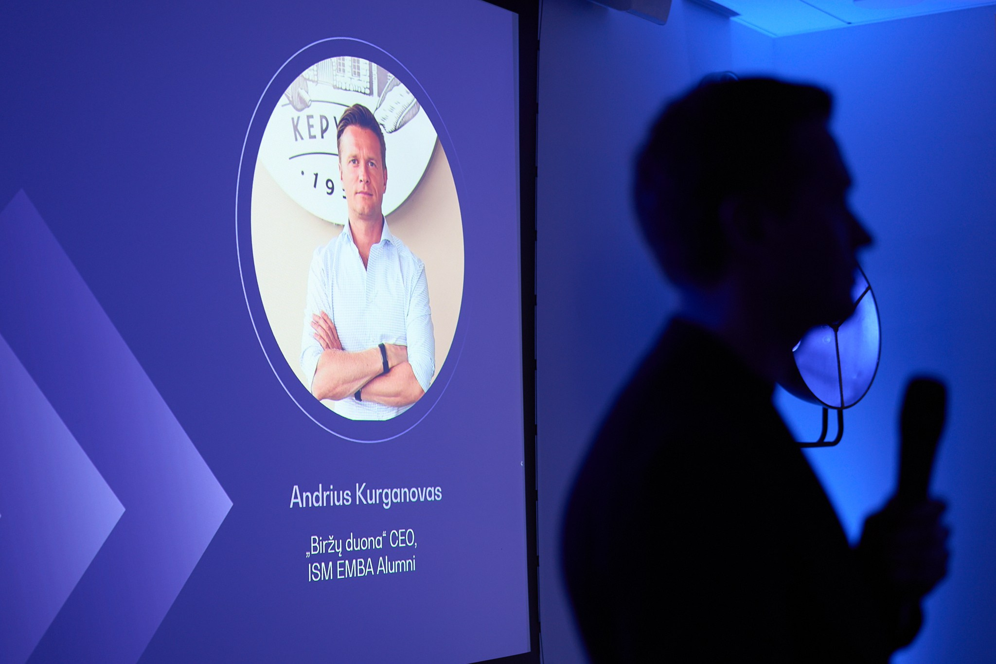 From studies to company strategy: ISM Executive MBA alumni experiences. Photographer in Vilnius