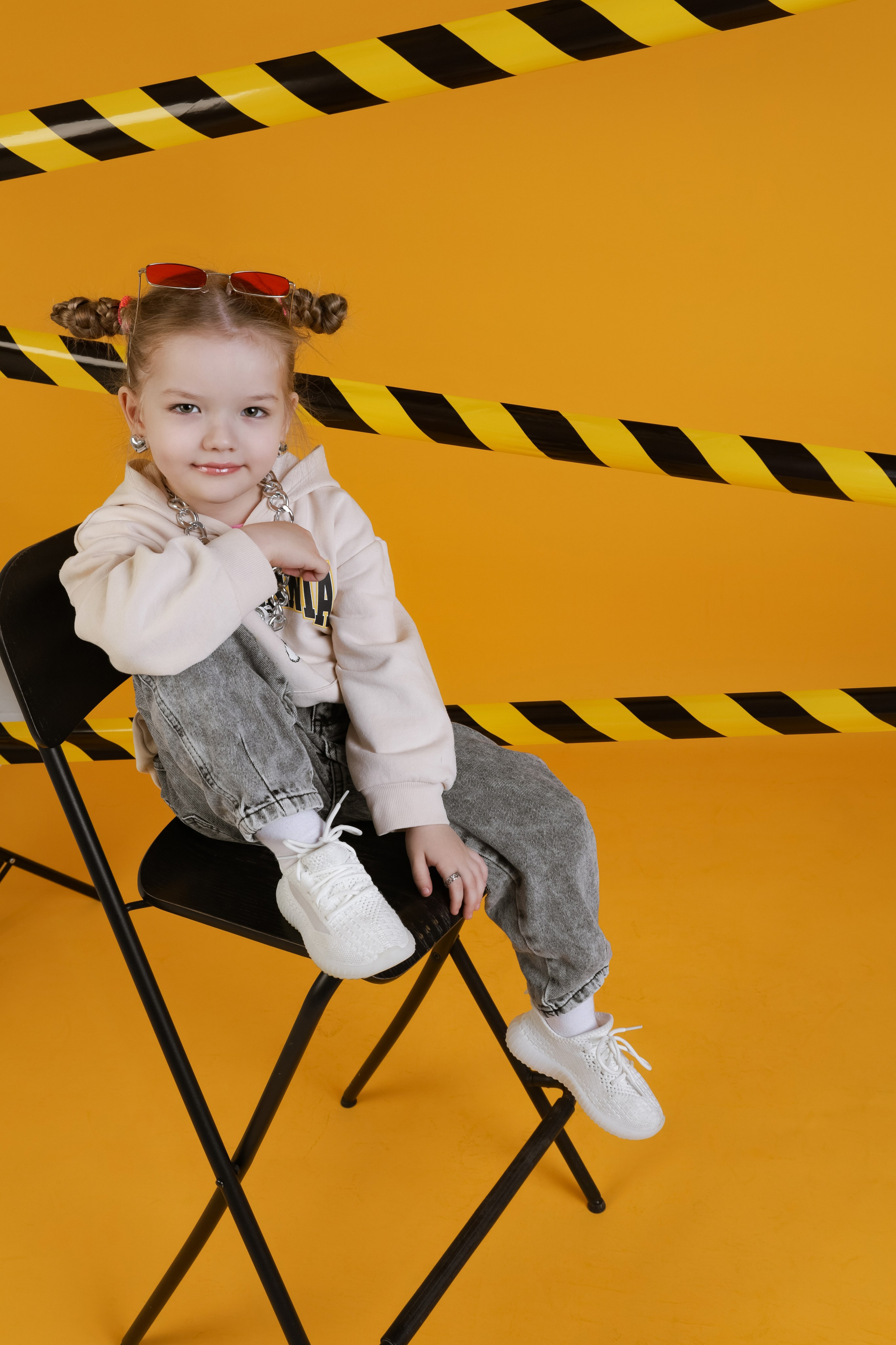 Проект на желтом фоне. АНАСТАСИЯ КУЗНЕЦОВА | ФОТОГРАФ ЧЕБОКСАРЫ