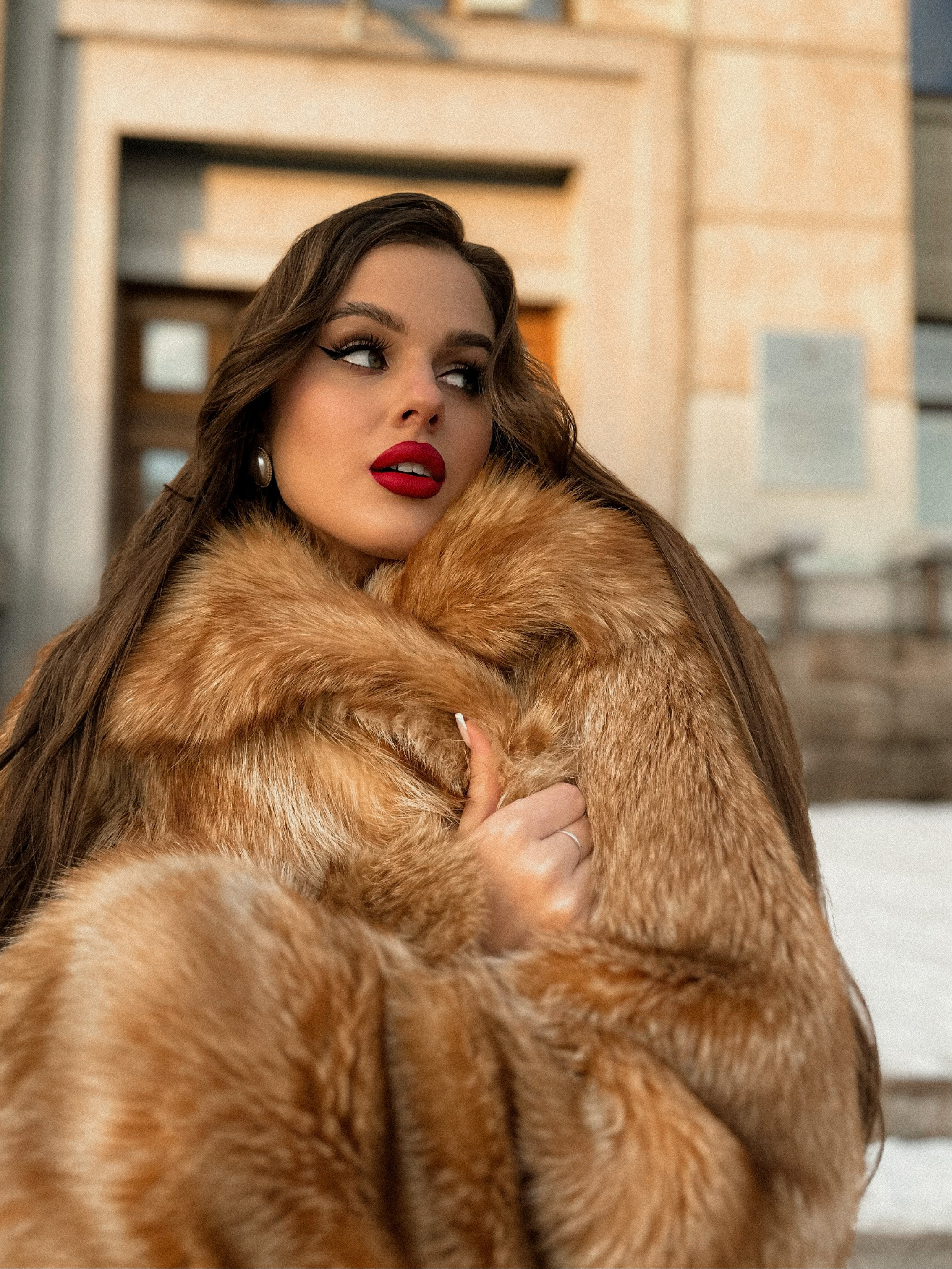 Melania. Главная