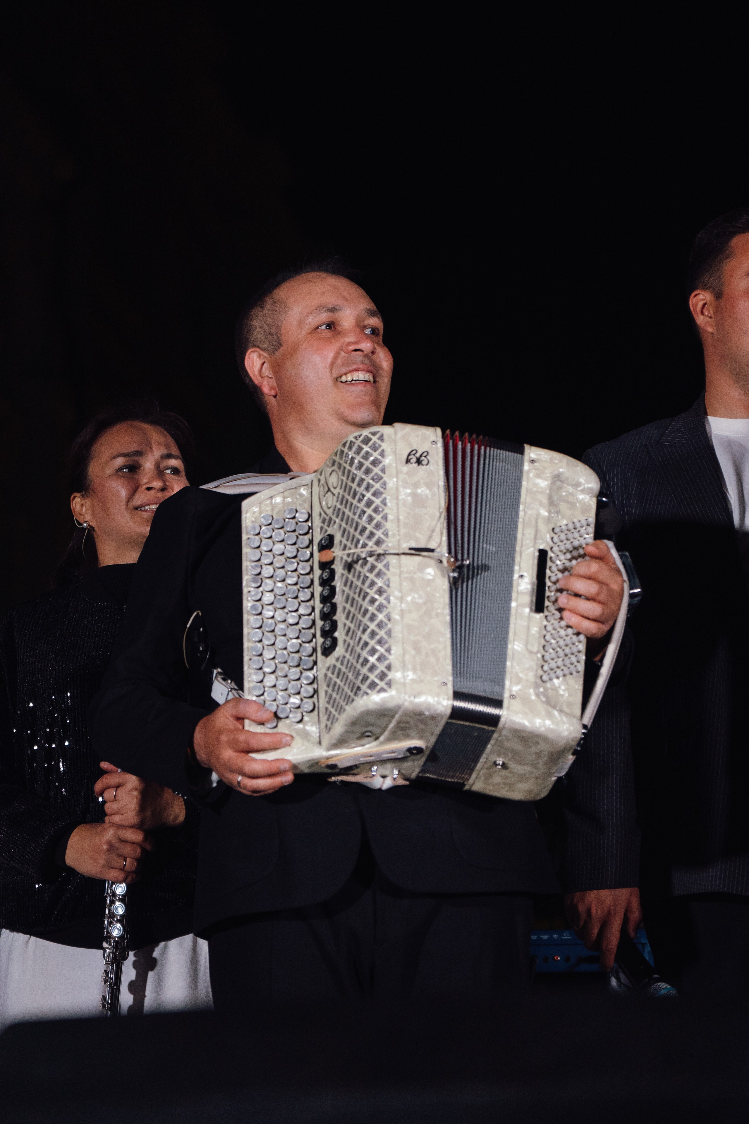 Филюс Кагиров & «Мирас». Портретный фотограф в Казани Радомир Заздравных