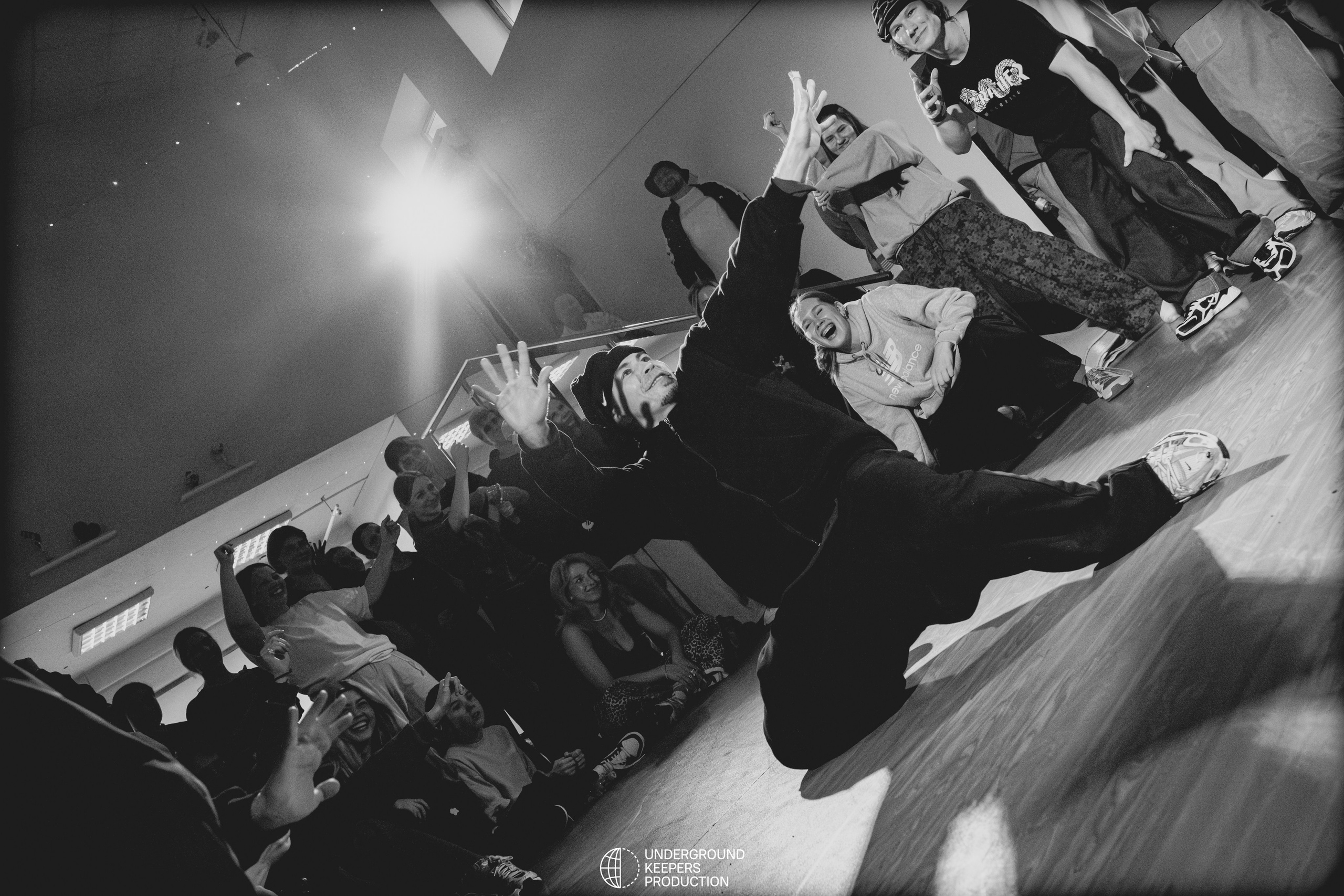 LORDS JAM 18/10 (@youlovebu). Соня бу тебя сфоткала