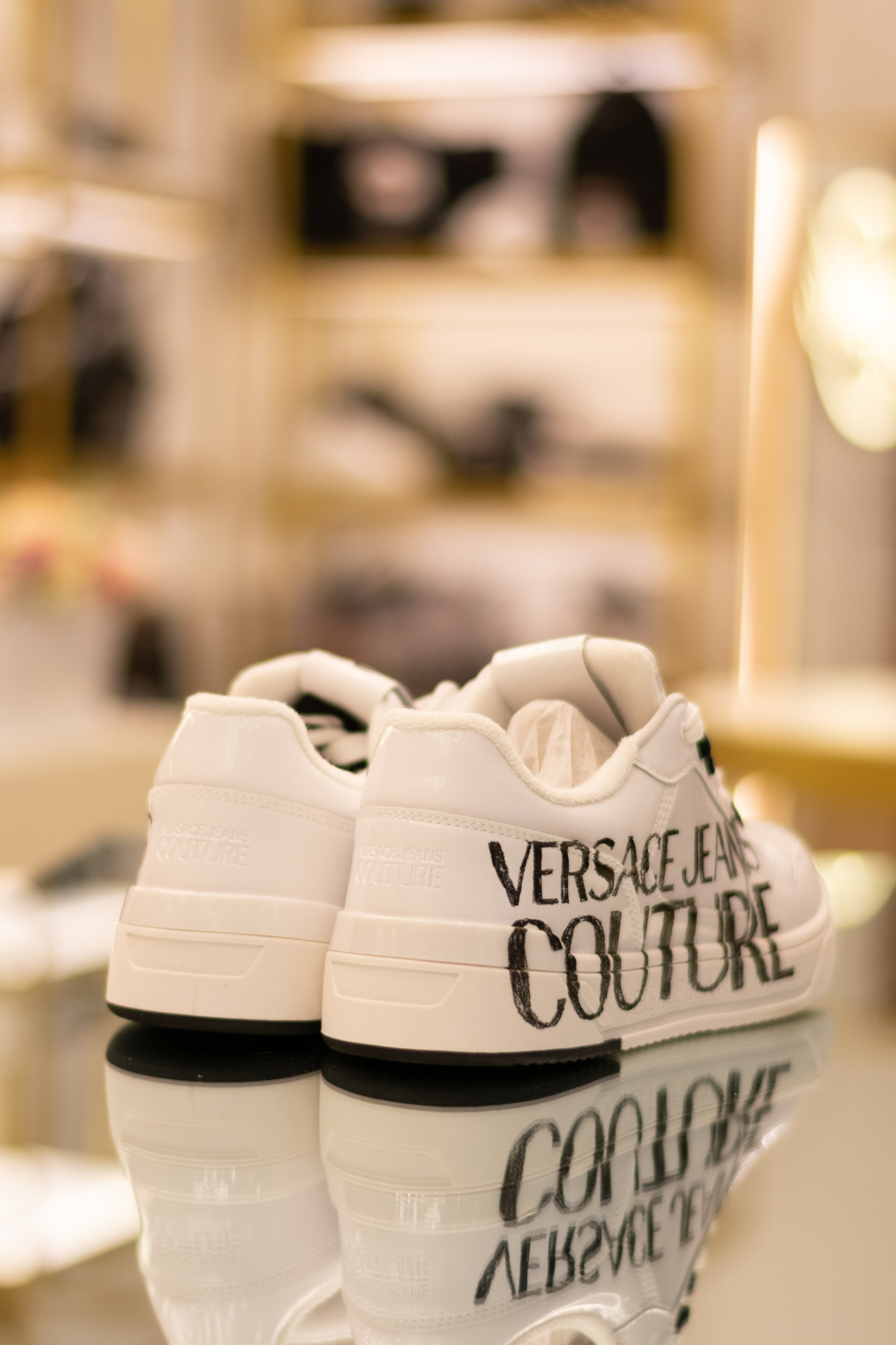 Для организаций. Предметная фотосессия для обувного магазина Capsula. Фотограф/видеограф Богдан Голованов