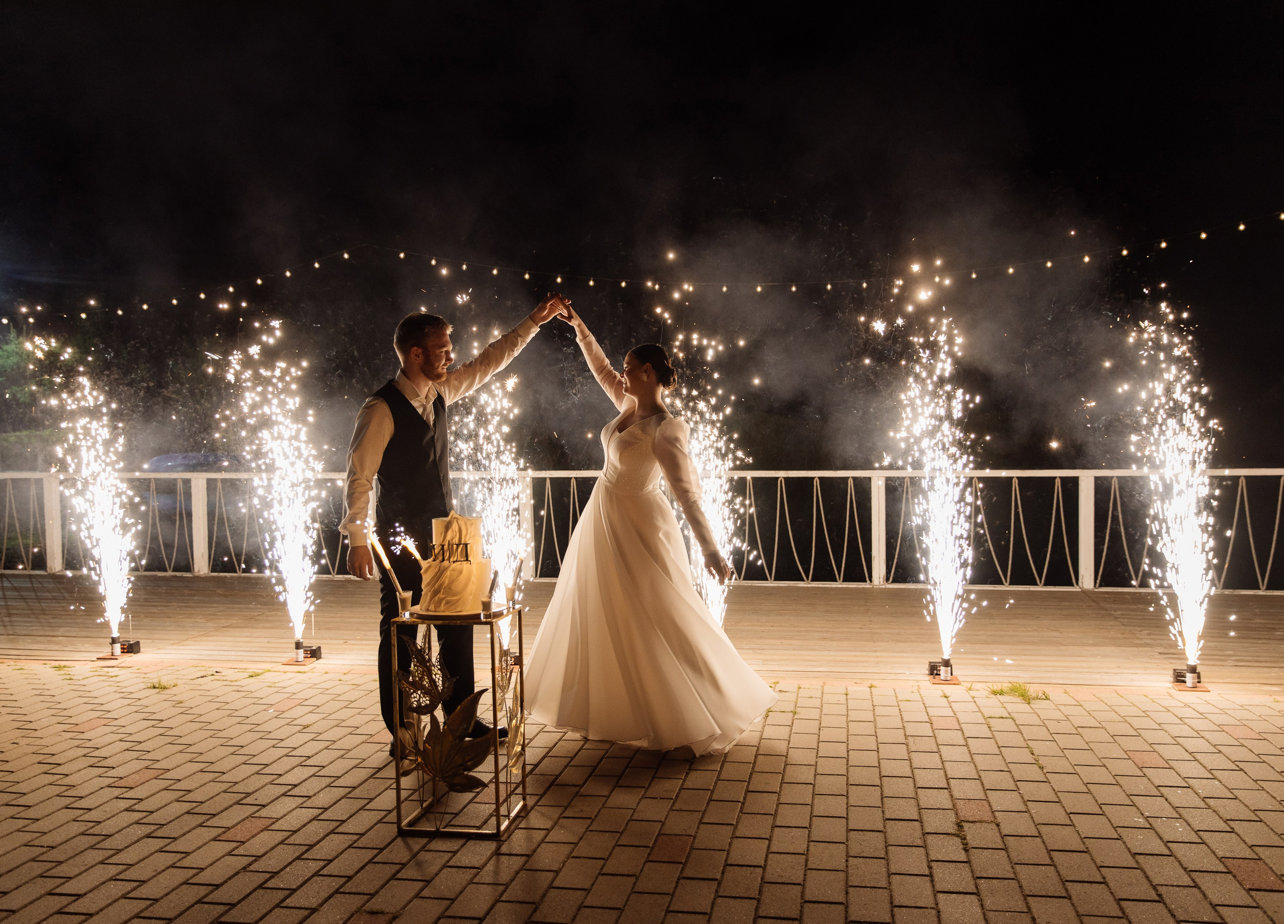Изгиб. Свадебный фотограф Дмитрий Воробьев Ярославль