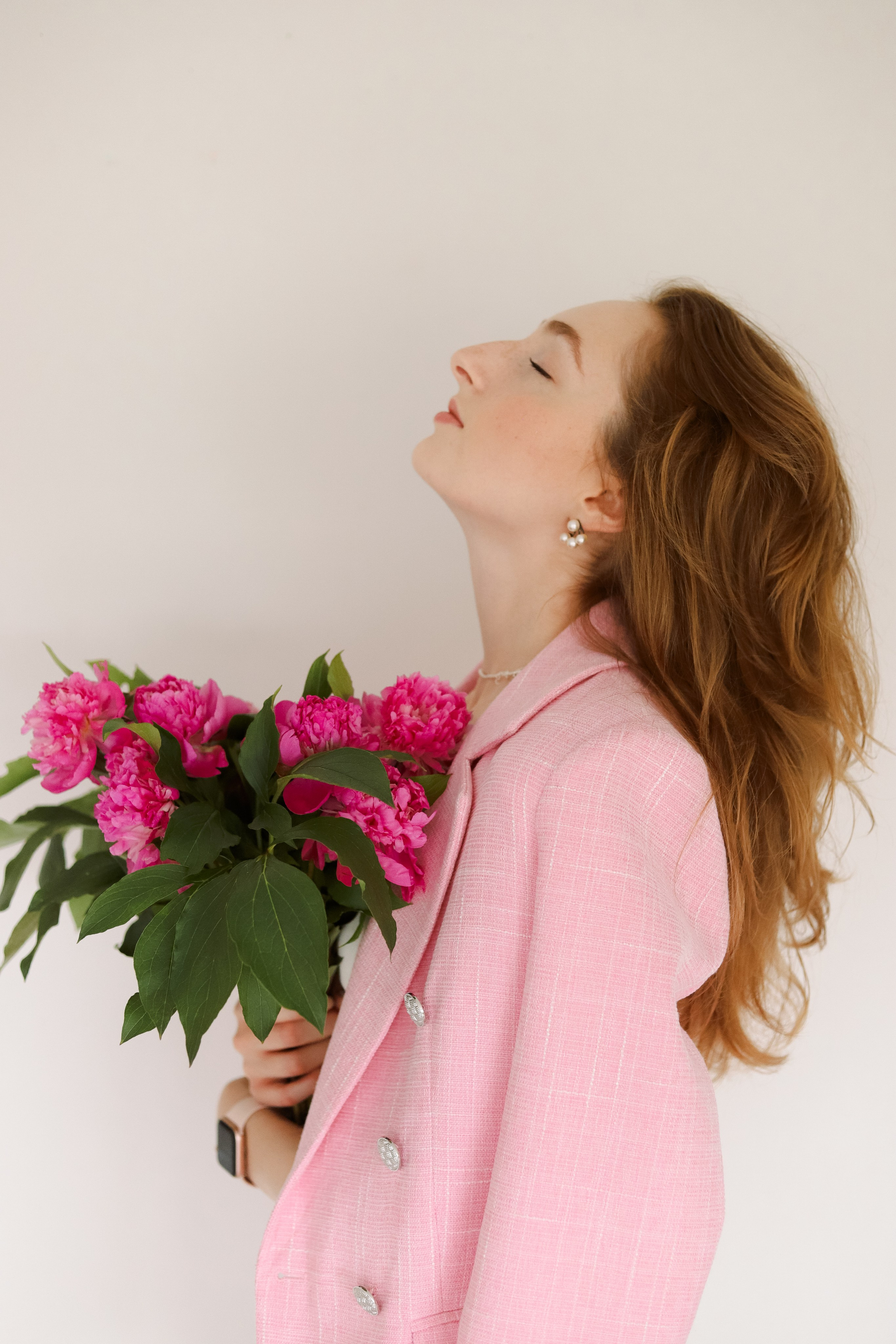 Яна — Живые пионы. Kate Bunny | фотограф и видеограф в Люберцах