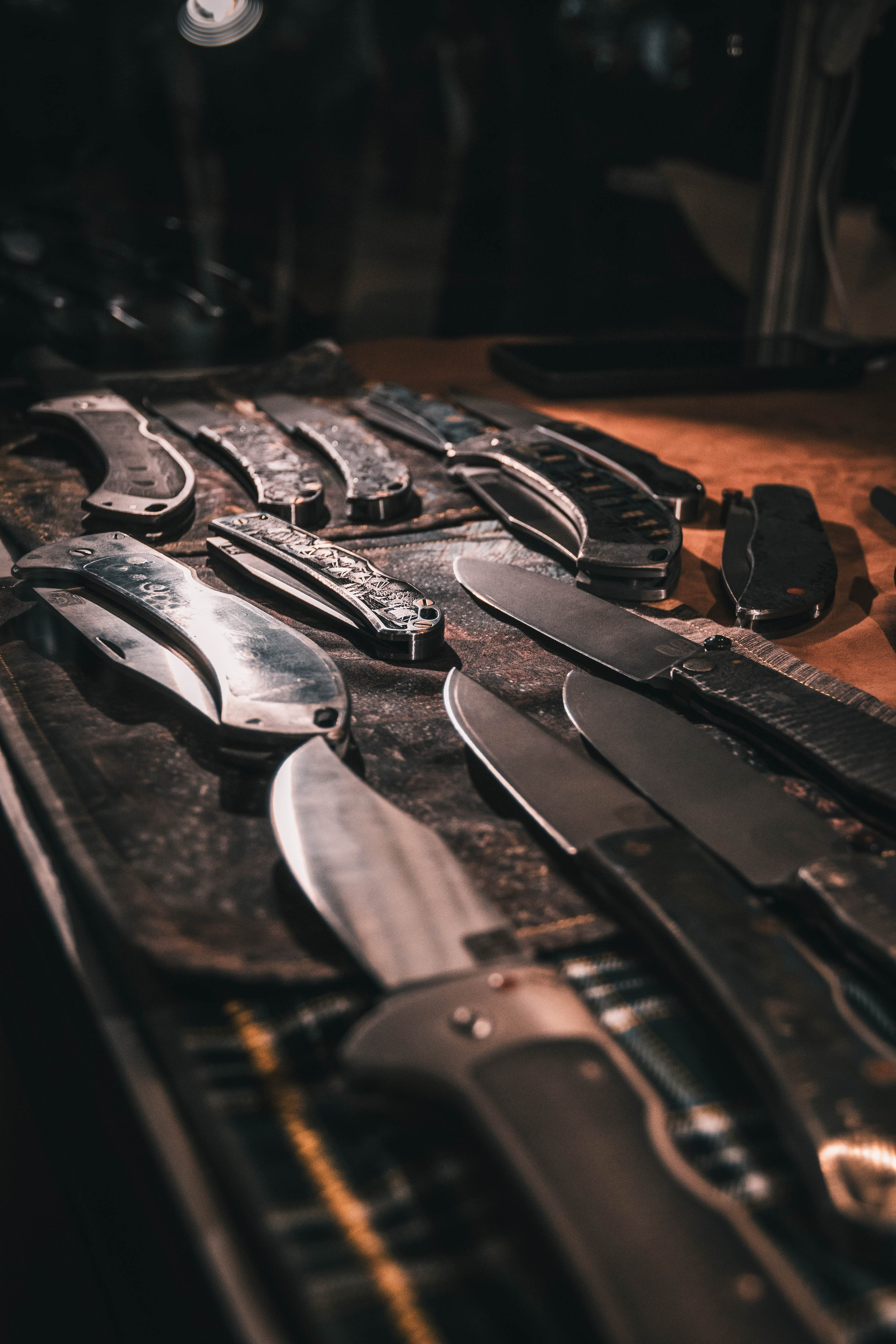 Выставка "Клинок". Фотограф и кожевник Кирилл Удалов