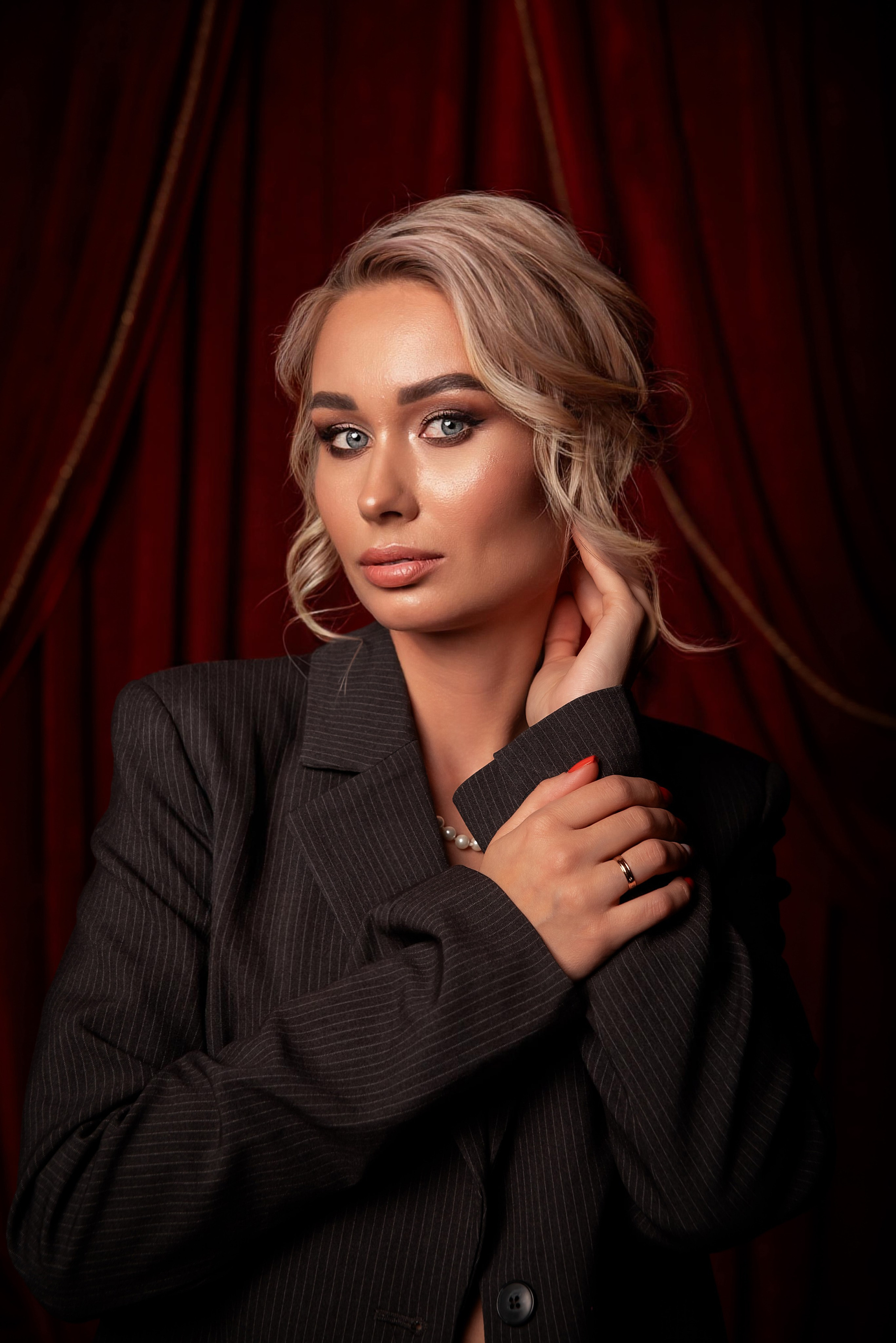 Красный. Свадебный и семейный фотограф в Ижевске Романова Ольга