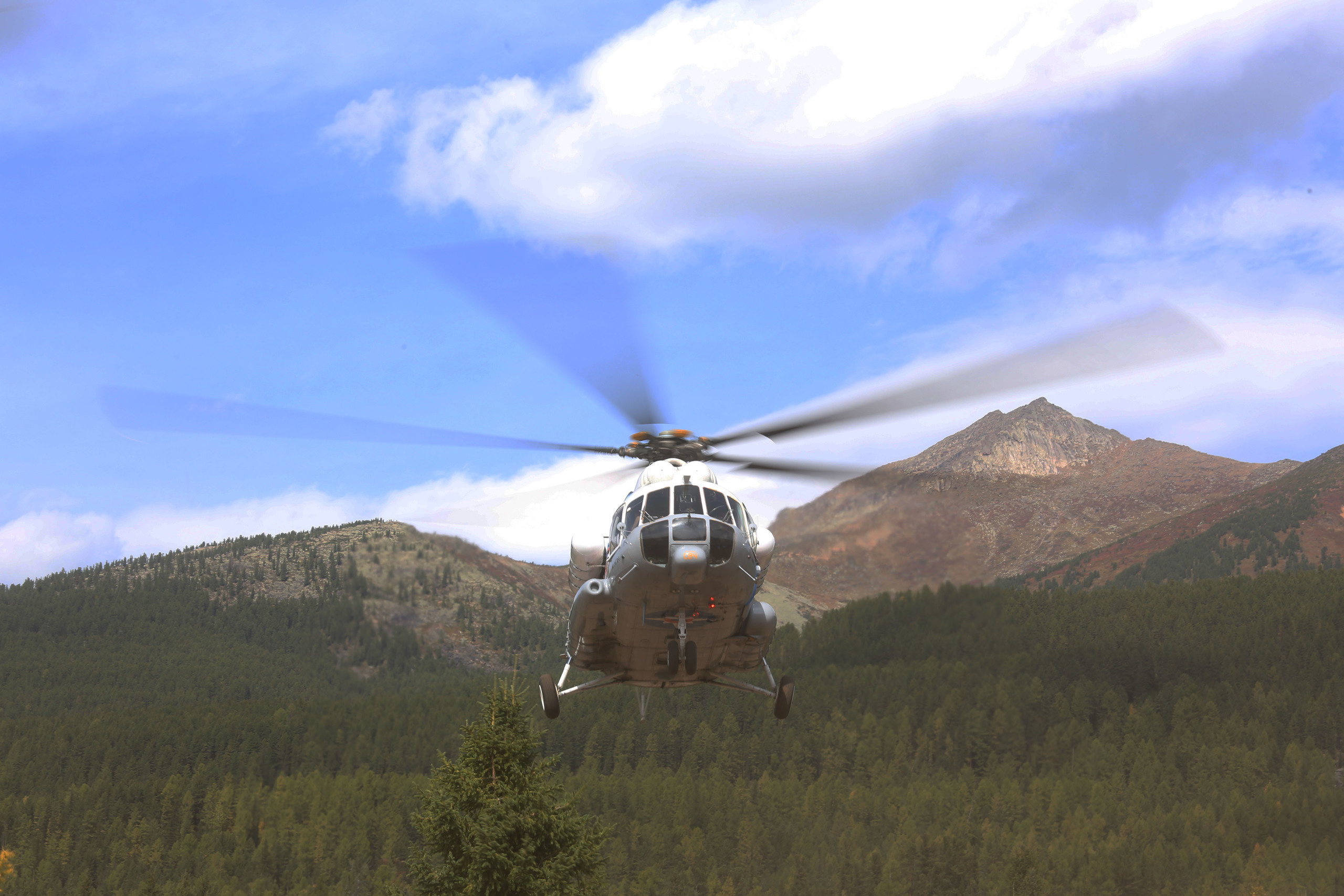 Пожары. Работа Авиалесоохраны. Фотограф Анна Барне