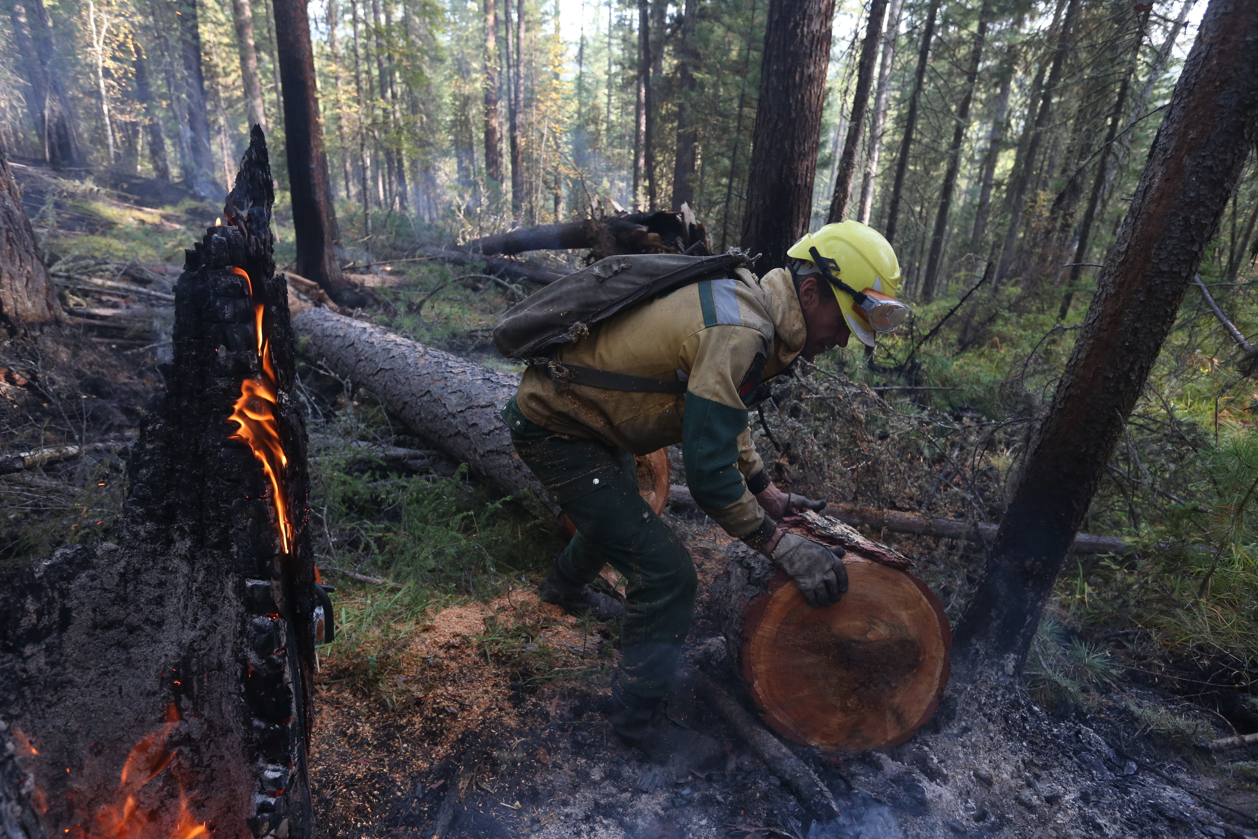 Пожары. Работа Авиалесоохраны. Фотограф Анна Барне