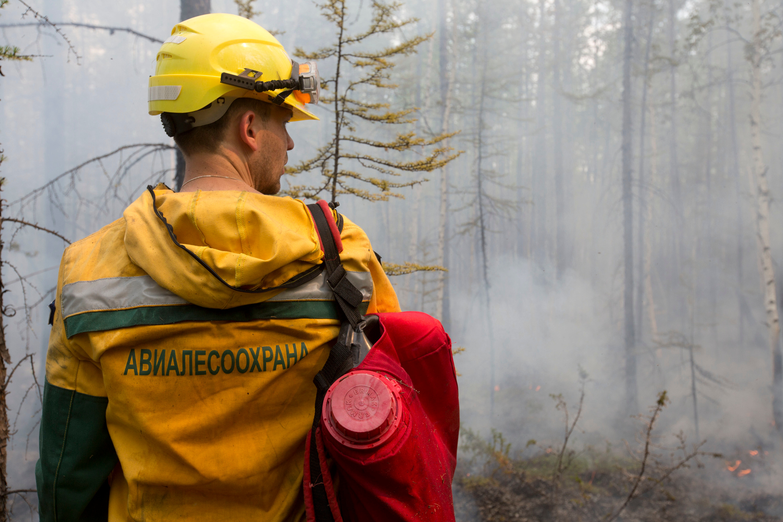 Пожары. Работа Авиалесоохраны. Фотограф Анна Барне