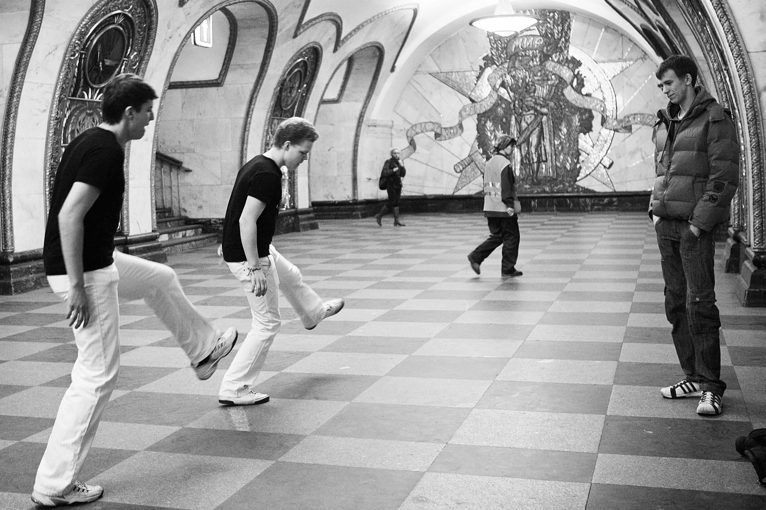 Безумный город. Фотограф Анна Барне