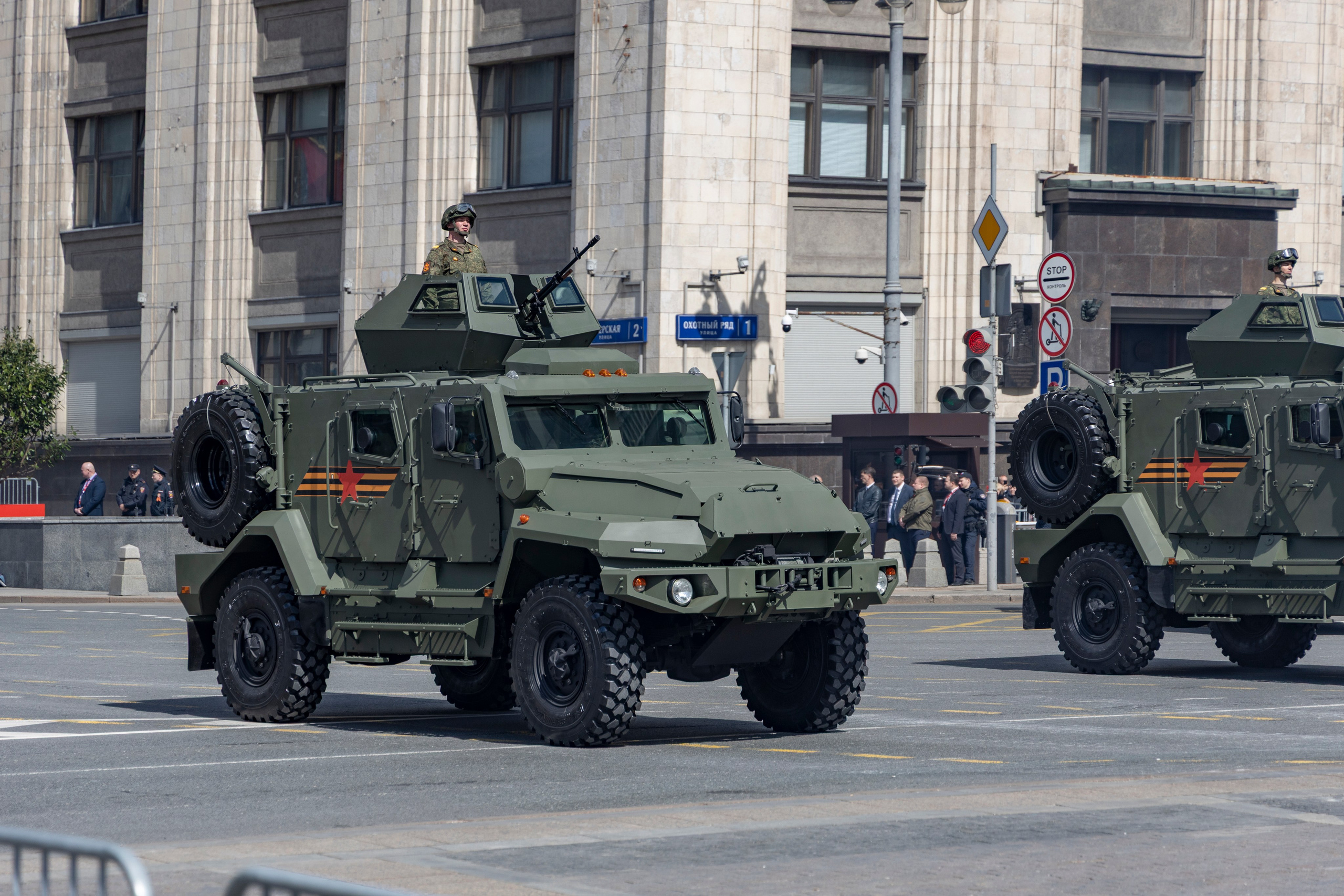 Репетиция парада победы 7 мая 2025 боевая техника. Репортажный, семейный и студийный фотограф в Москве Демин Алексей