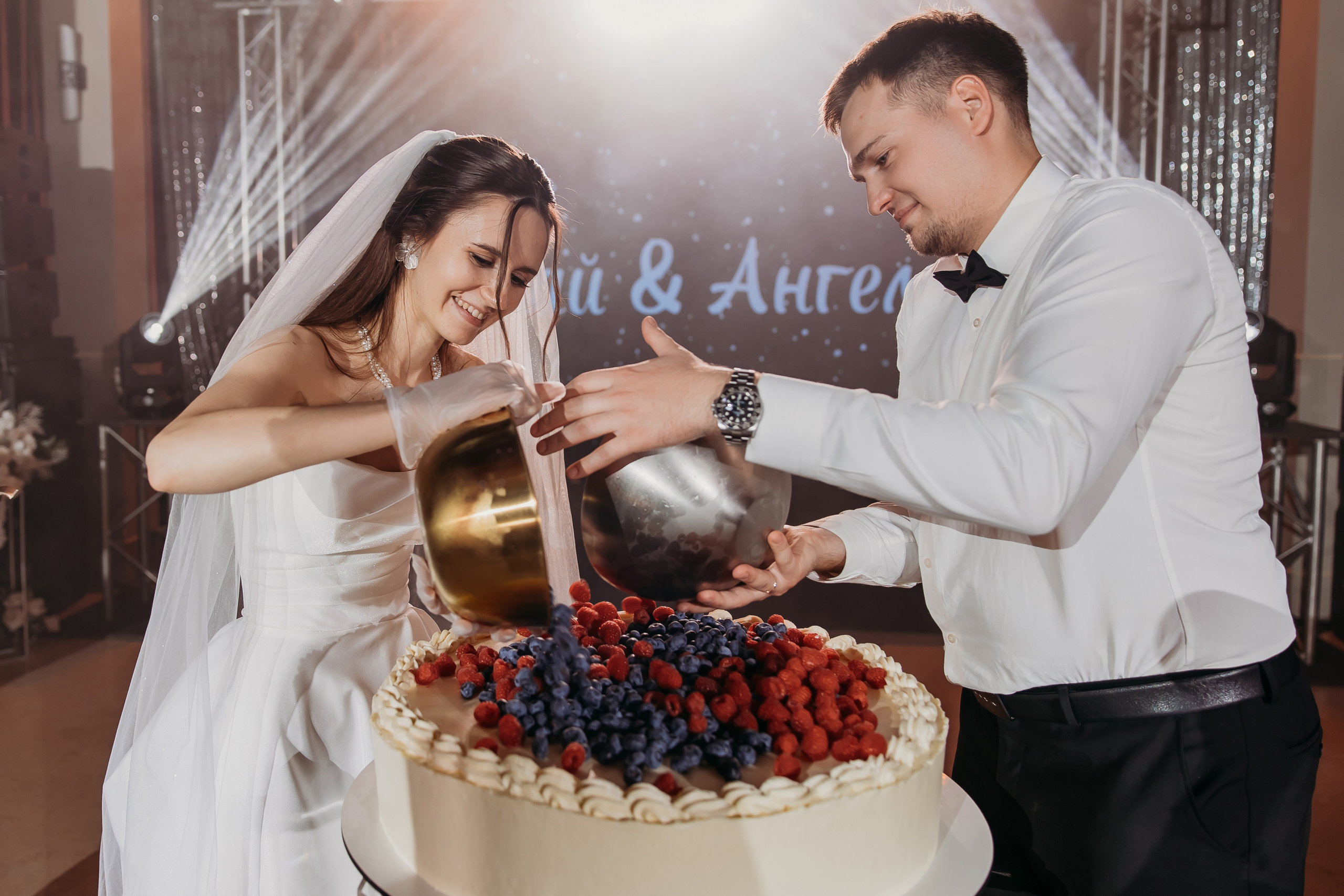 Николай и Ангелина. Фотограф Тимербаева Алина г. Сургут