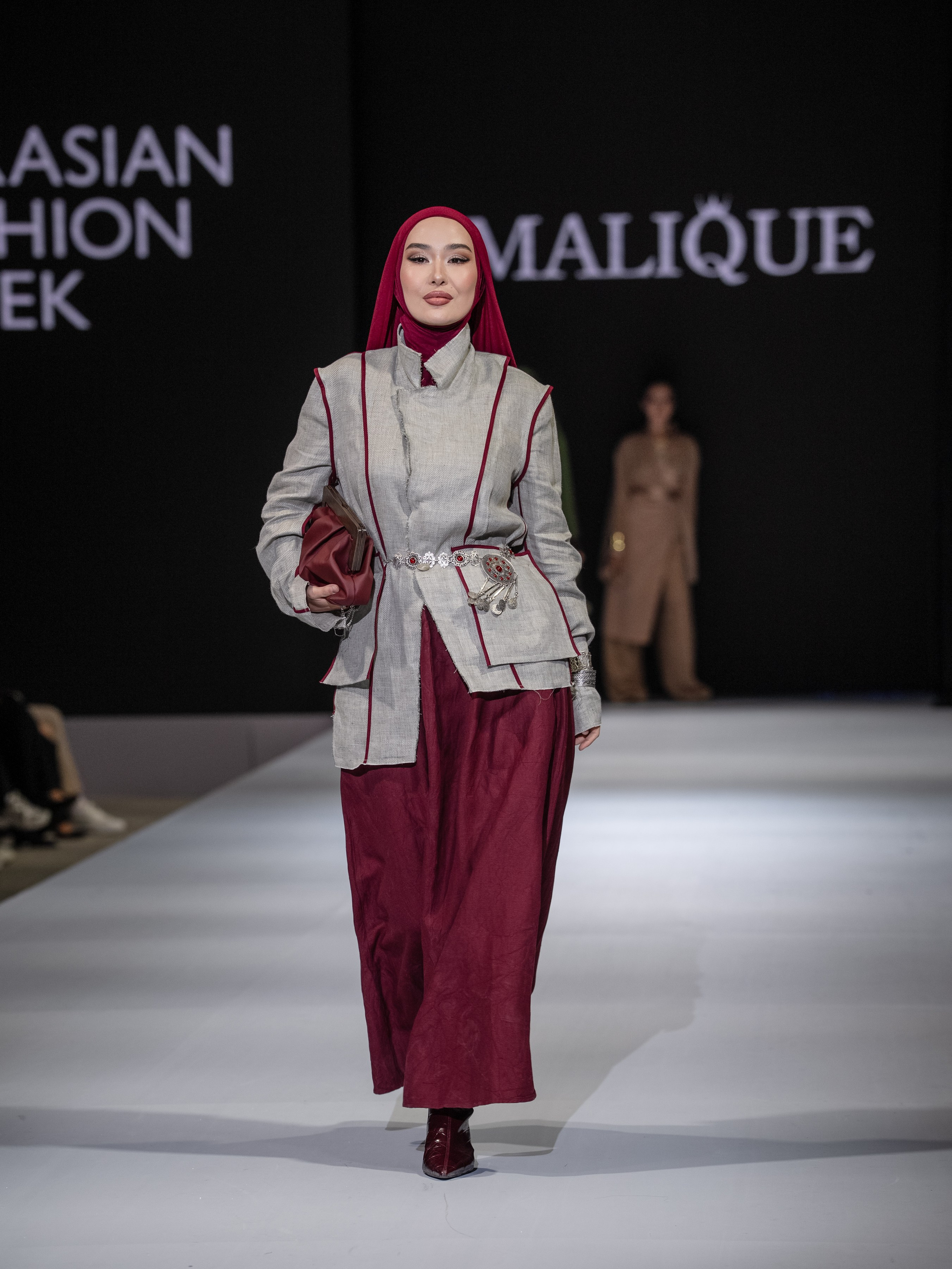 EURASIAN FASHION WEEK Malique. Сайт Алматинского НЮ АРТ, будуар и фэшн фотографа Дениса Карпенко