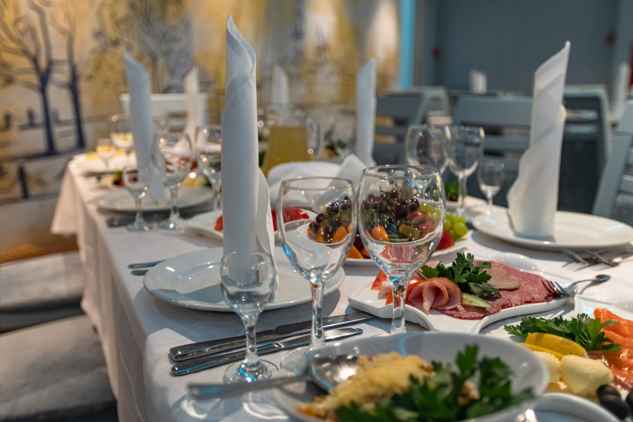 Банкетный зал при отеле «Нептун». Фотограф Махлаева Виктория/Санкт-Петербург