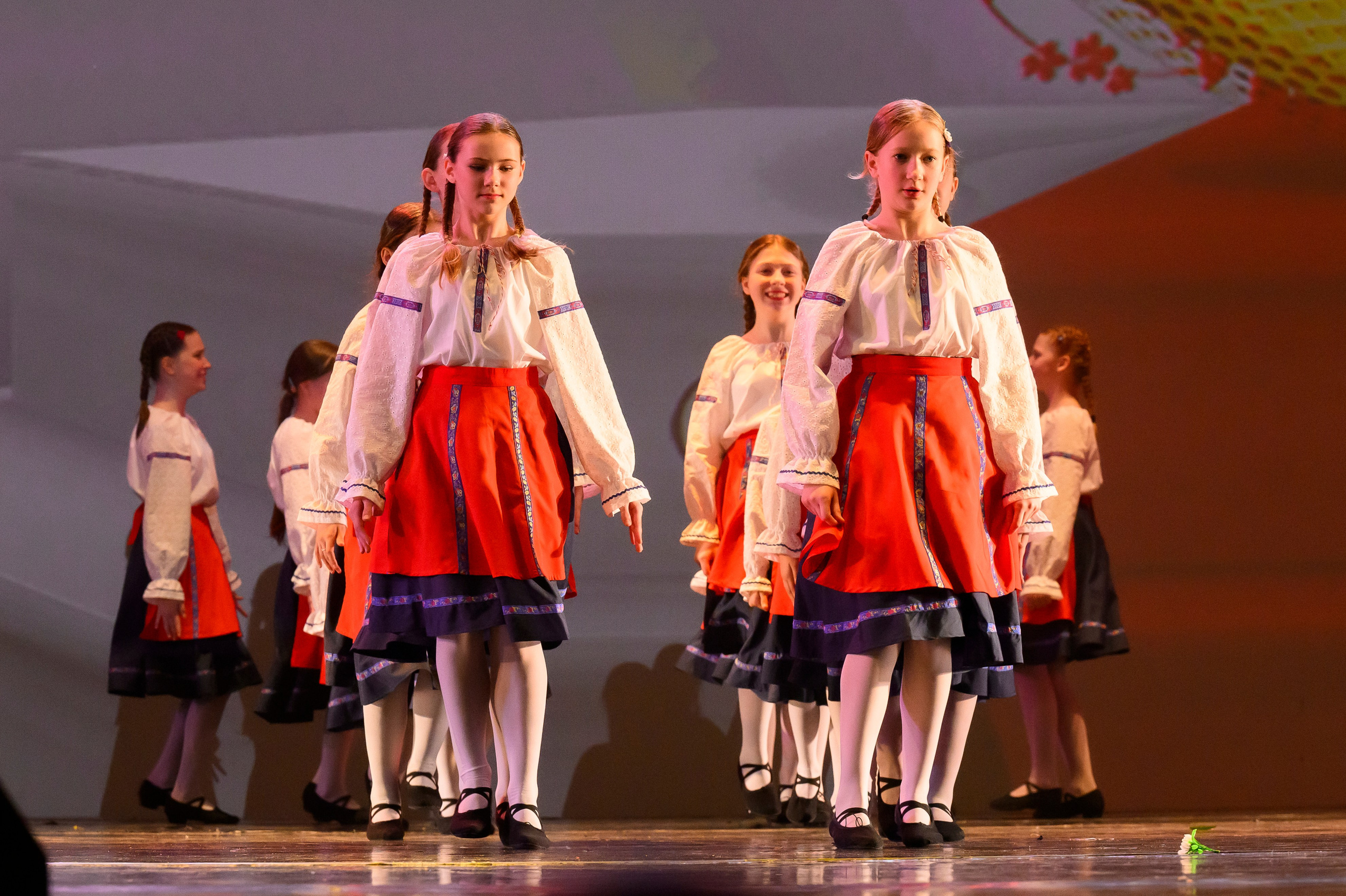 23 апреля, часть 2, БКЗ Октябрьский, г. Санкт-Петербург. Золотое яблочко