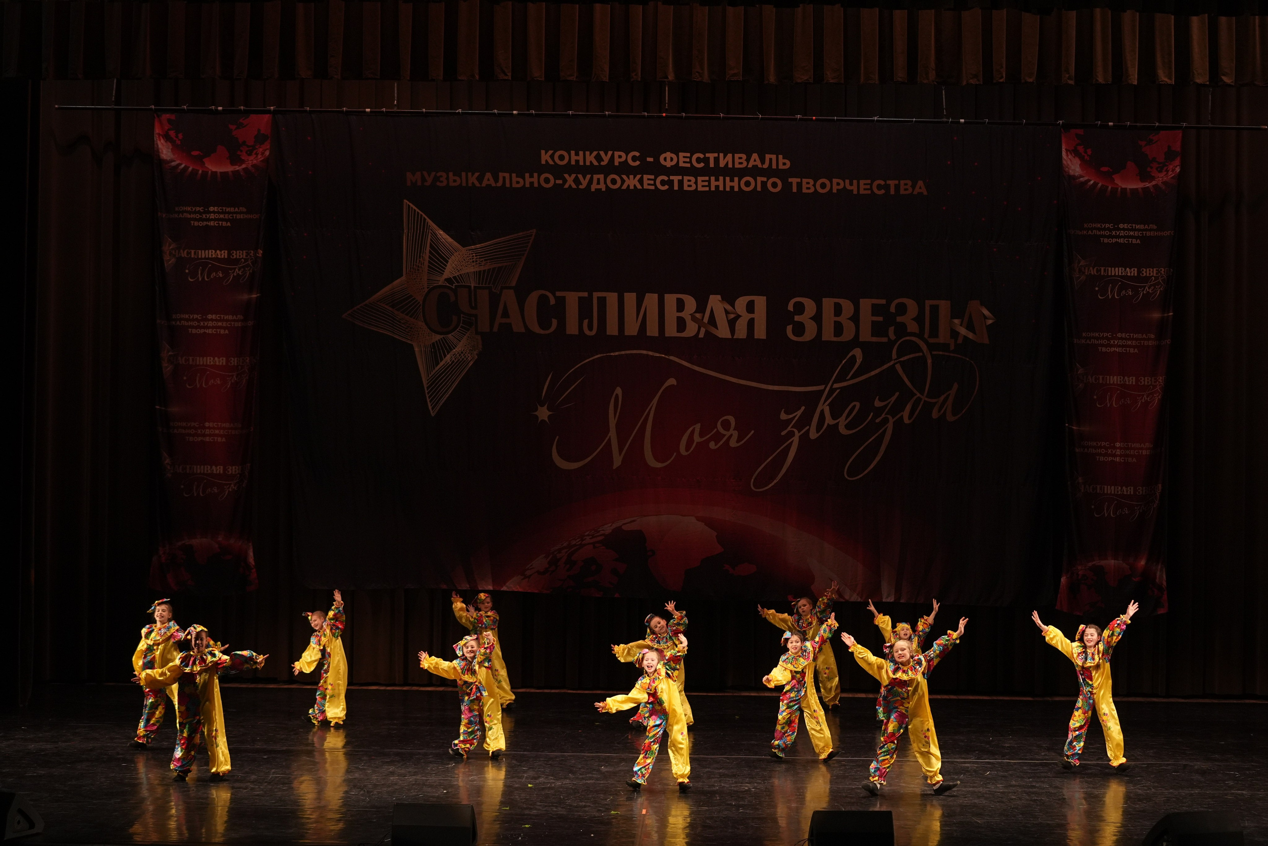 7 декабря, блок 2, г. Москва. Золотое яблочко