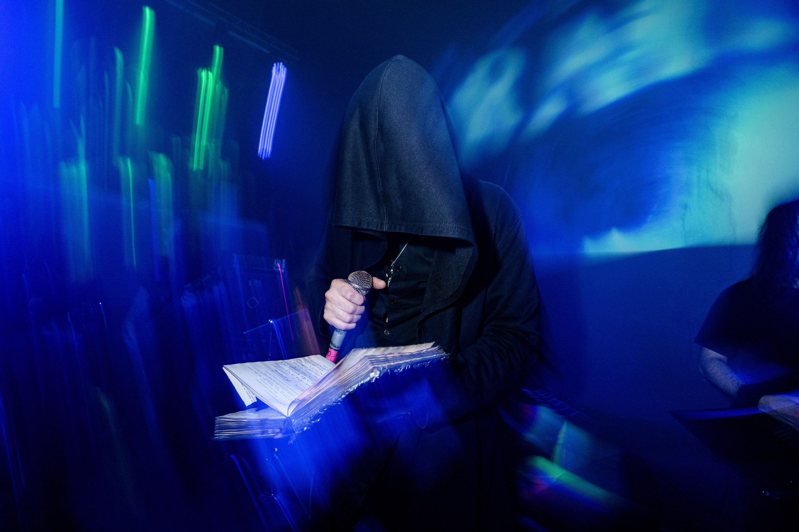 Inside the Rain|Ласточка. Концертный и репортажный фотограф в Санкт-Петербурге Слава Пахомов