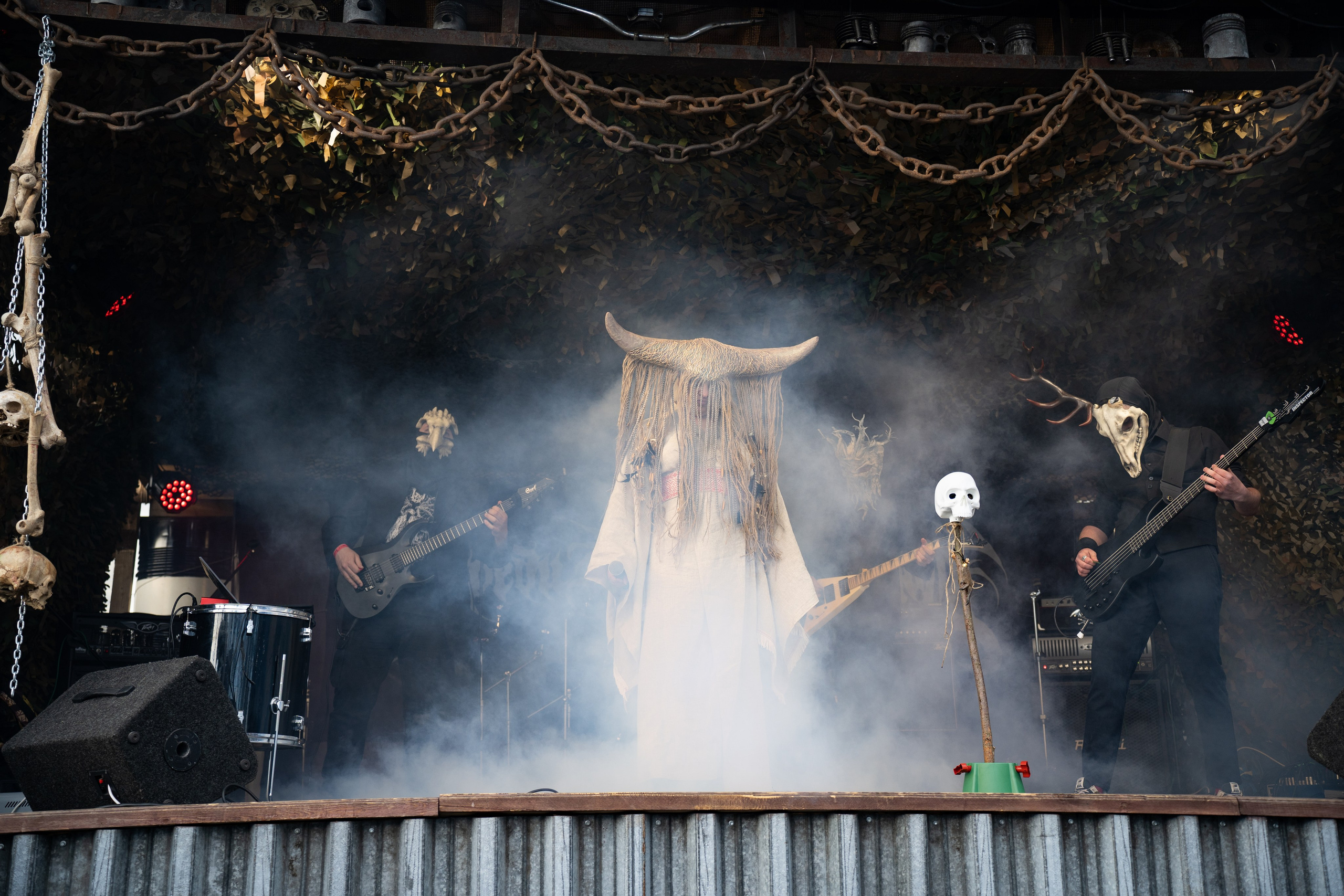 Фестиваль «ПОСРЕДИ КЛАДБИЩ И БОЛОТ»|Архангельск. Концертный и репортажный фотограф в Санкт-Петербурге Слава Пахомов