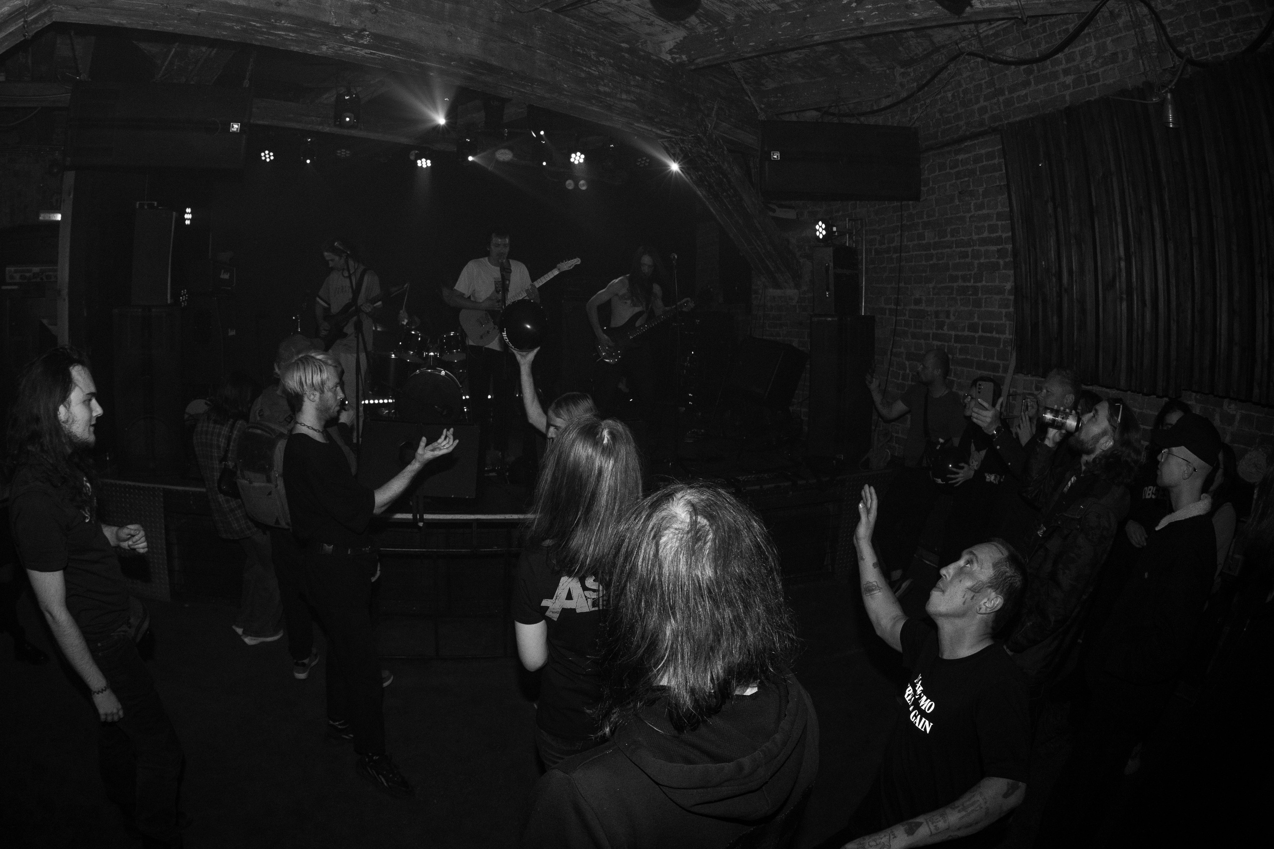 Где волны, рыдая, бились о скалы|Zoccolo 2.0. Концертный и репортажный фотограф в Санкт-Петербурге Слава Пахомов