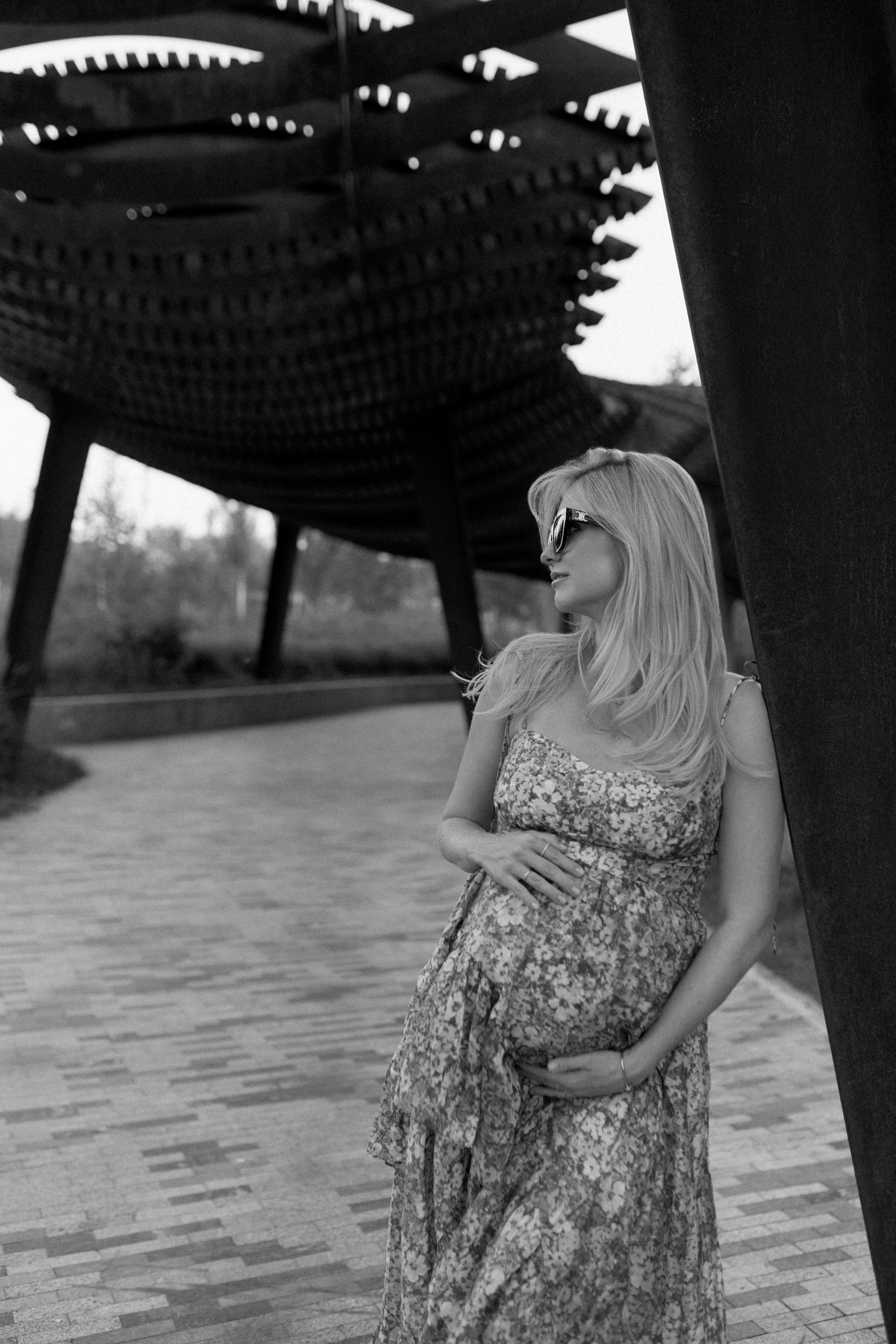 Стильная фотосессия беременности. Сестры Карабаза. Фотографы и ретушеры в Москве и Санкт-Петербурге