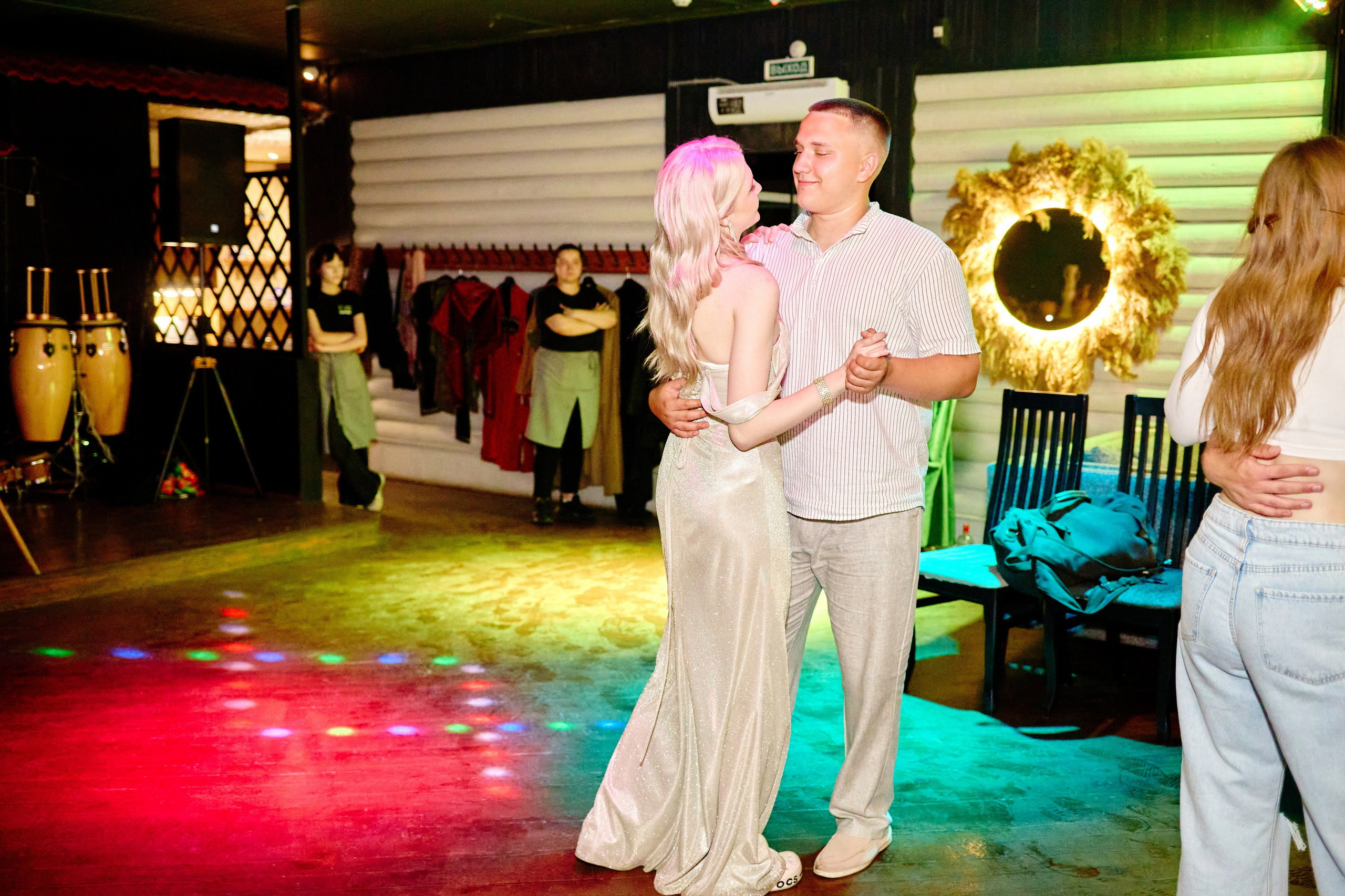 Выпускной 35 Сош. Фотограф Выпускные альбомы Таганрог Сергей Коробченко