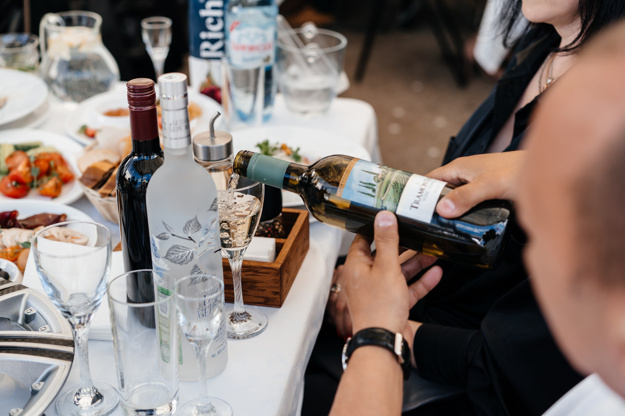 Анна & Евгений проект «Четыре свадьбы» на Пятнице. Свадебный фотограф Барнаул Алексей Павлов